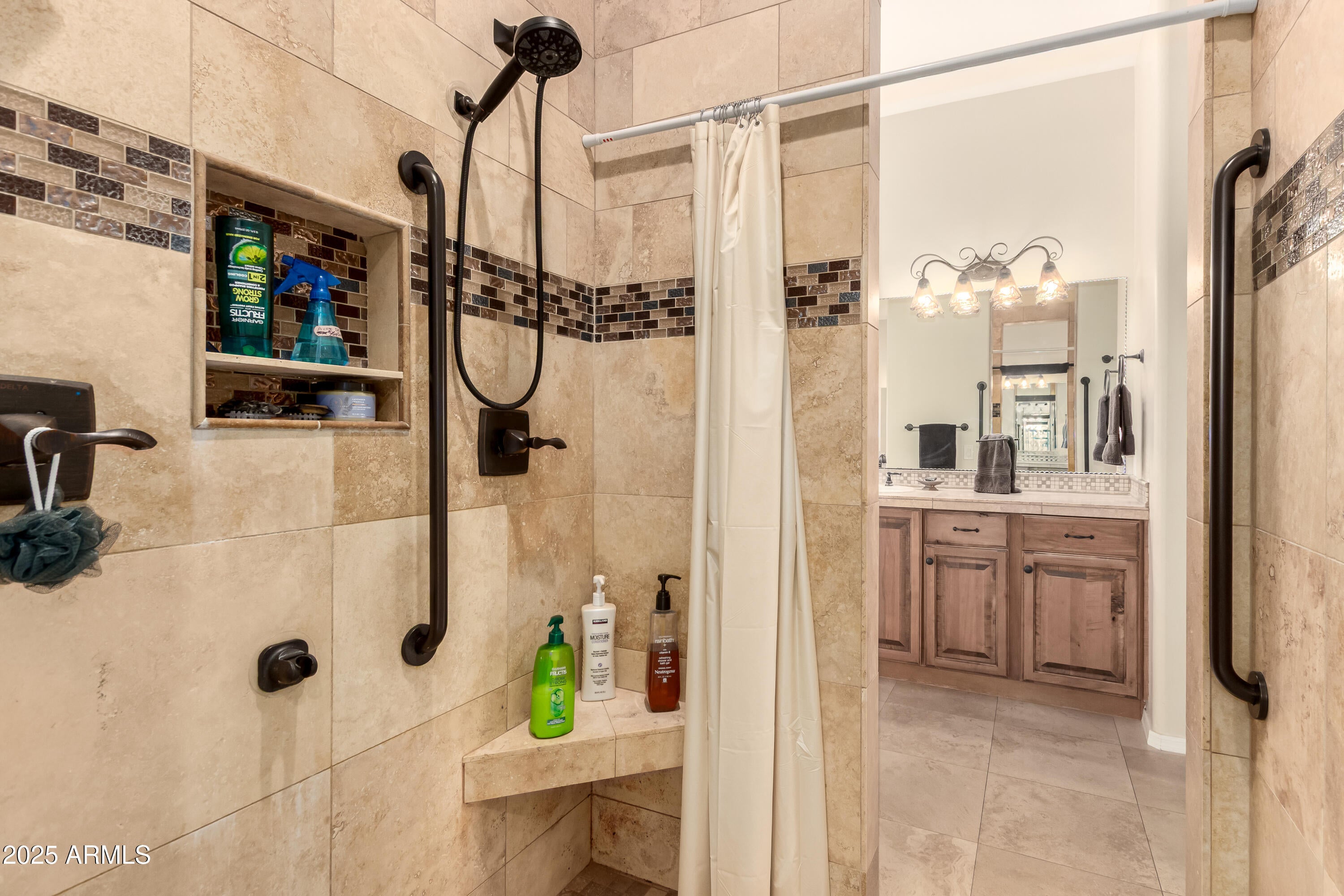 Cave Creek, Arizona, 85331, United States, 4 Bedrooms Bedrooms, ,4 BathroomsBathrooms,Residential,Active,2006894