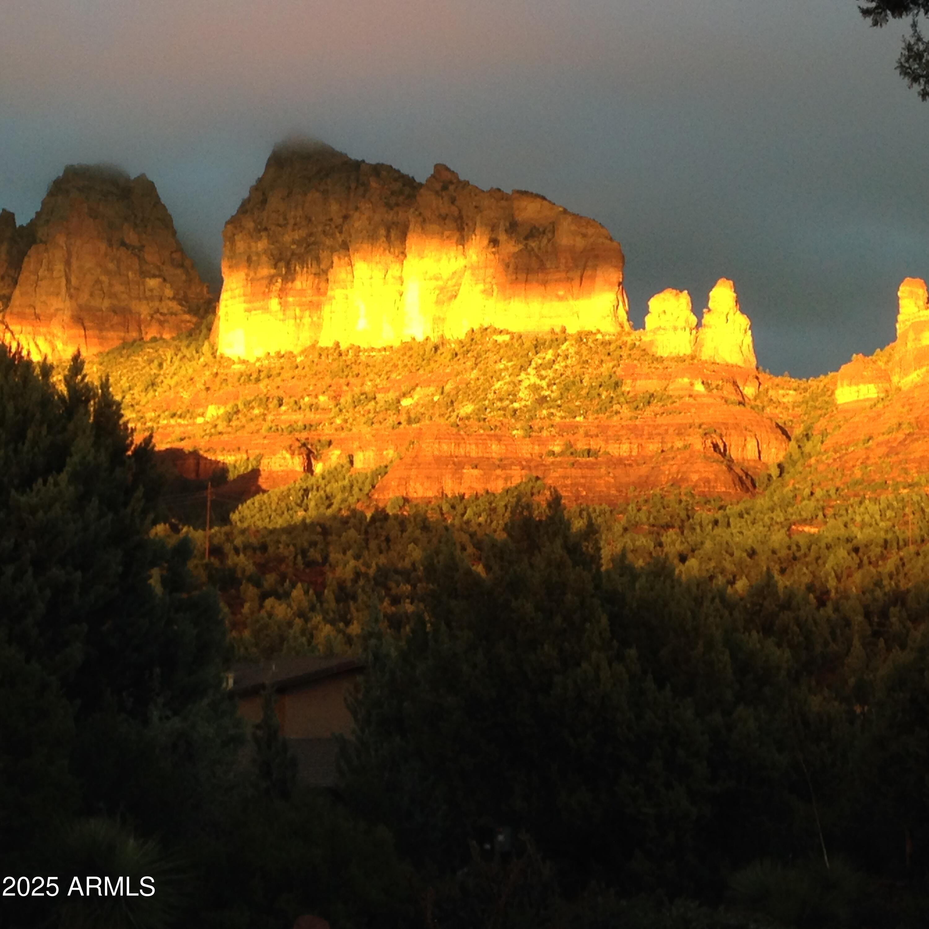 Sedona, Arizona, 86336, United States, 4 Bedrooms Bedrooms, ,4 BathroomsBathrooms,Residential,Active,1929401