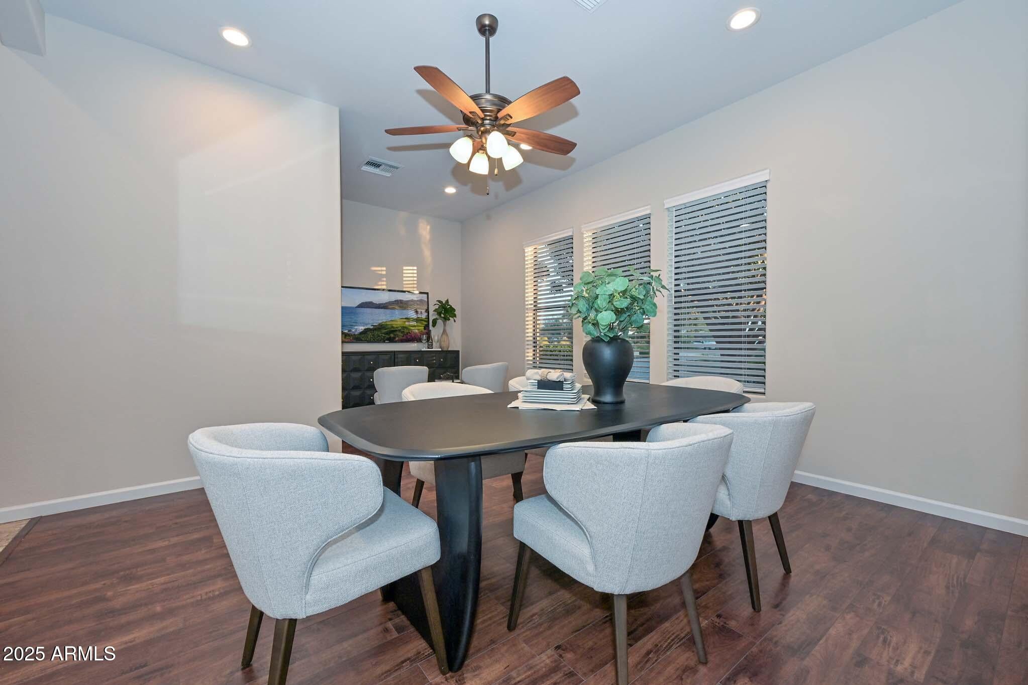 Phoenix, Arizona, 85032, United States, 5 Bedrooms Bedrooms, ,4 BathroomsBathrooms,Residential,Active,1993957