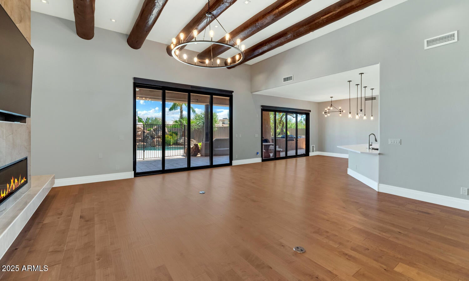 Glendale, Arizona, 85310, United States, 4 Bedrooms Bedrooms, ,4 BathroomsBathrooms,Residential,Active,1953274