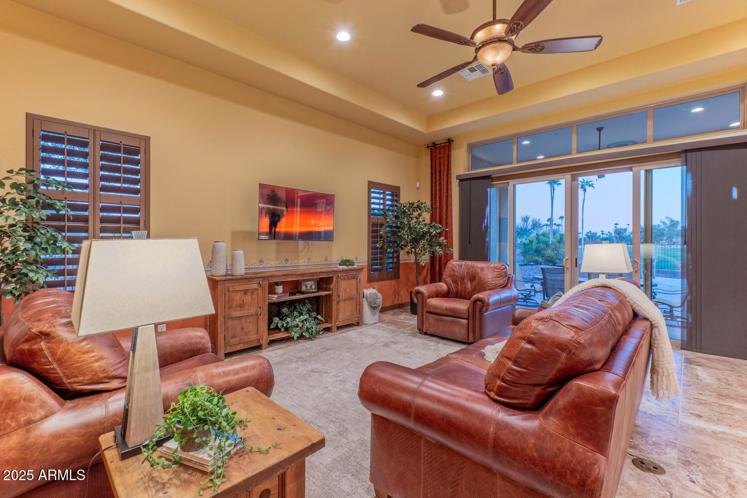 Goodyear, Arizona, 85395, United States, 4 Bedrooms Bedrooms, ,4 BathroomsBathrooms,Residential,Pending,1969760