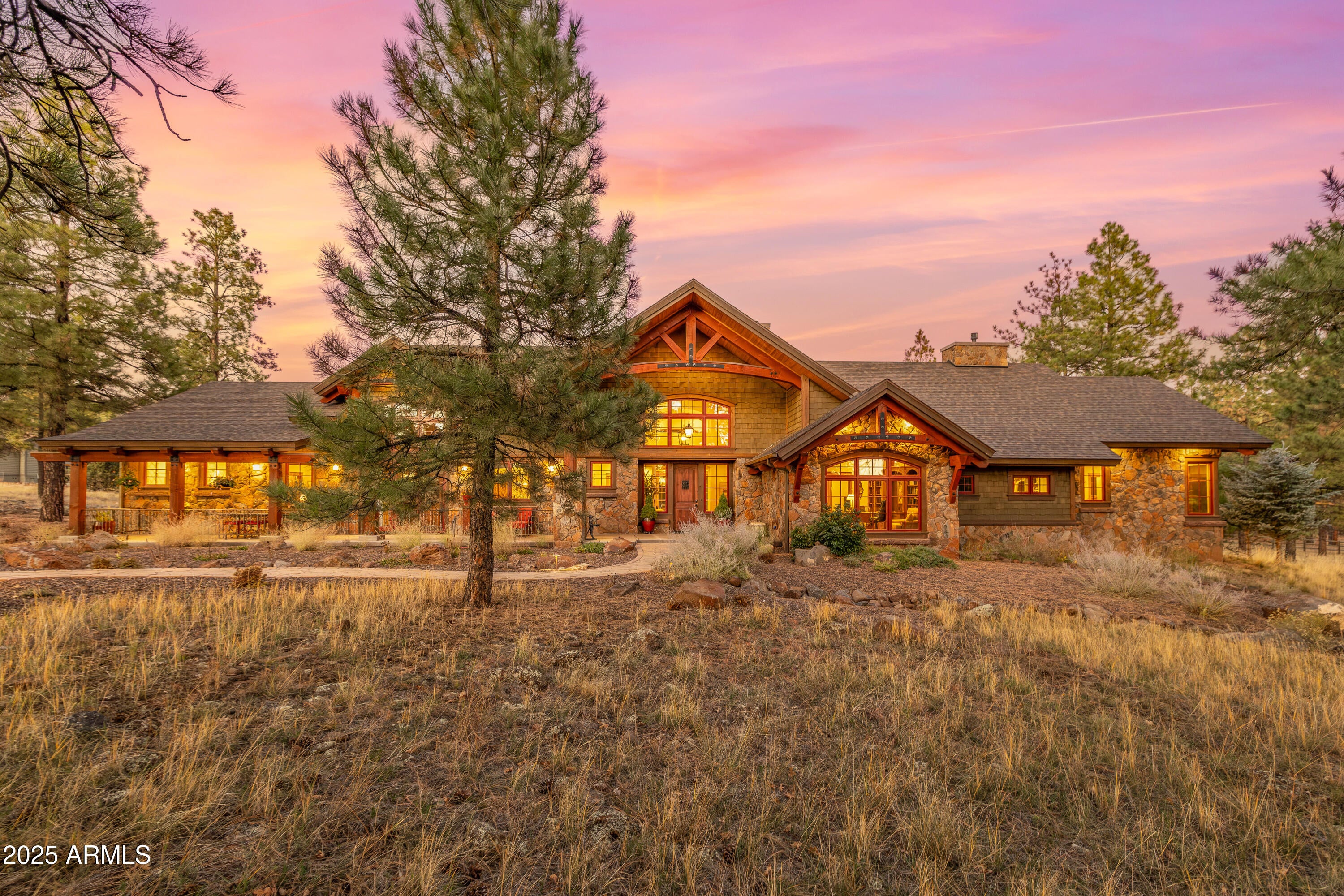 Flagstaff, Arizona, 86001, United States, 4 Bedrooms Bedrooms, ,4 BathroomsBathrooms,Residential,Active,2002671