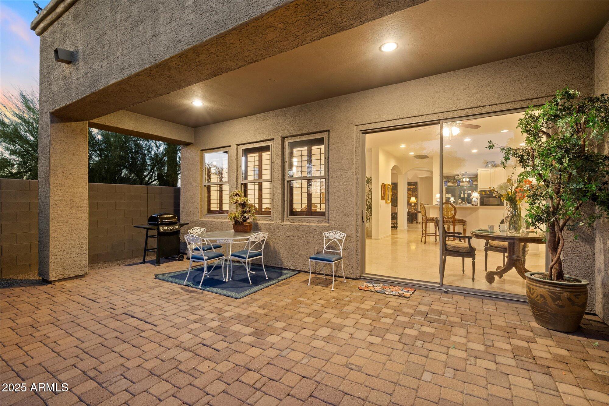 Phoenix, Arizona, 85050, United States, 4 Bedrooms Bedrooms, ,3 BathroomsBathrooms,Residential,Active,1973371