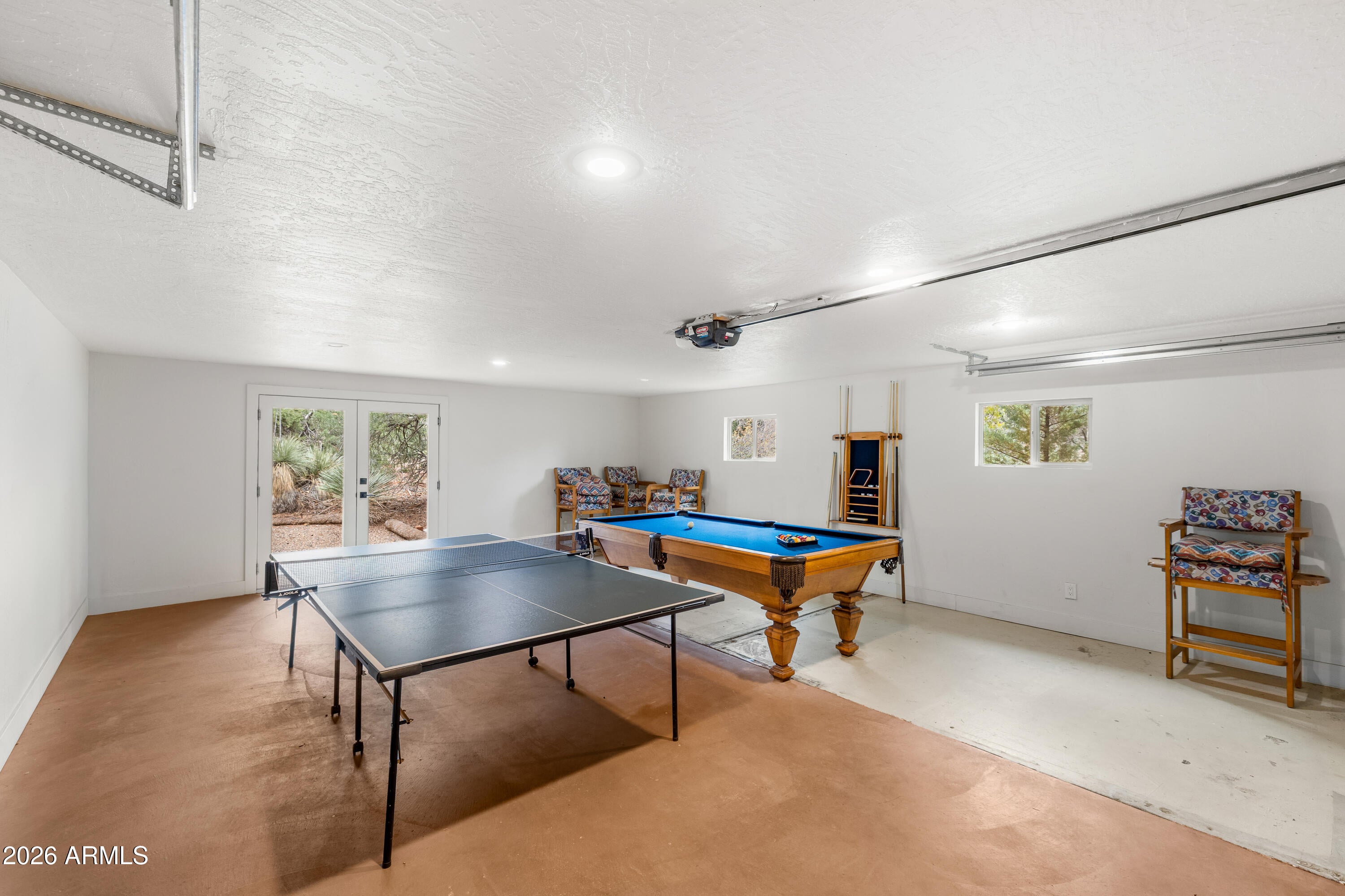 Sedona, Arizona, 86336, United States, 4 Bedrooms Bedrooms, ,5 BathroomsBathrooms,Residential,Active,2030993