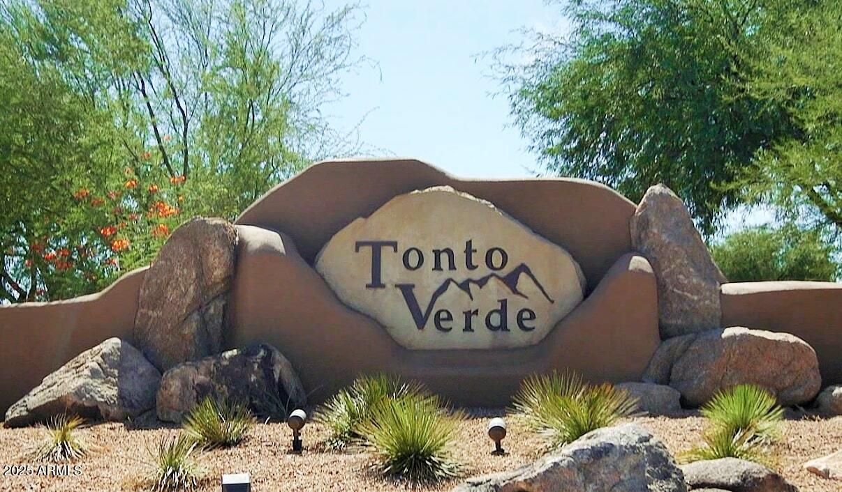 Scottsdale, Arizona, 85262, United States, 4 Bedrooms Bedrooms, ,6 BathroomsBathrooms,Residential,Active,1944024