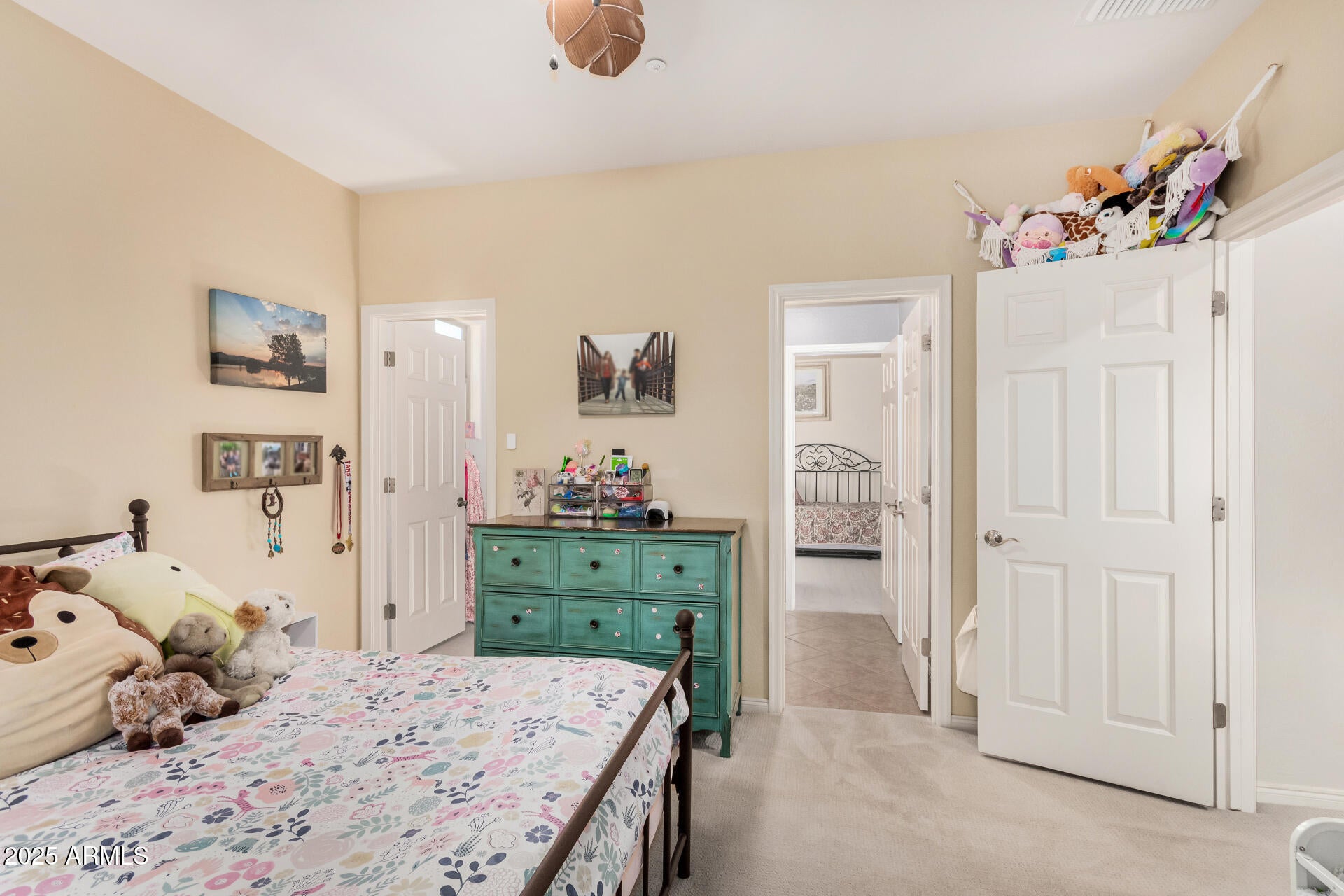 Phoenix, Arizona, 85085, United States, 5 Bedrooms Bedrooms, ,4 BathroomsBathrooms,Residential,Active,1959961