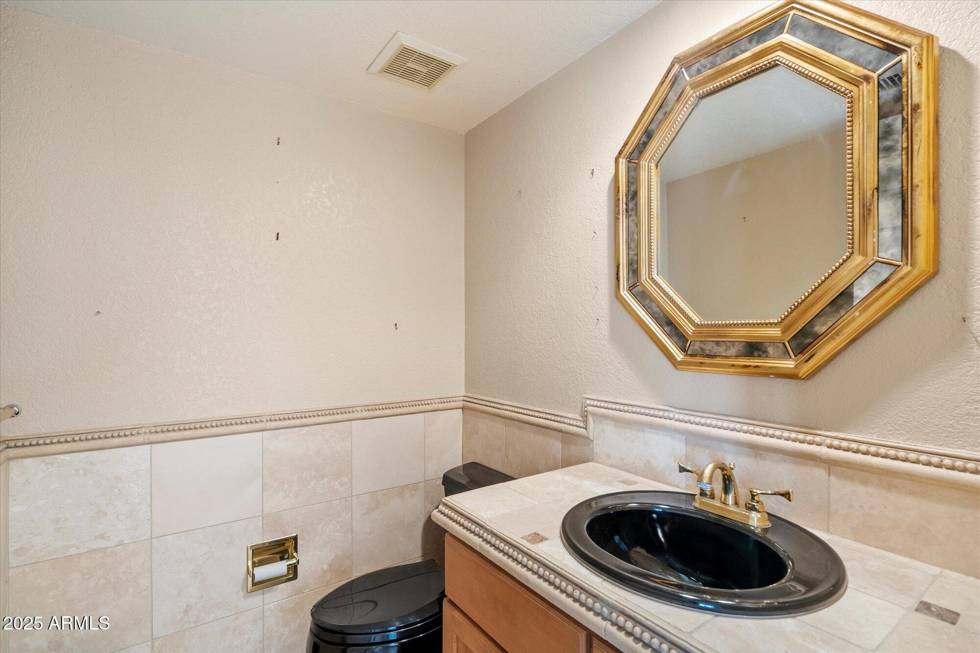 Scottsdale, Arizona, 85258, United States, 3 Bedrooms Bedrooms, ,3 BathroomsBathrooms,Residential,Active,1994962