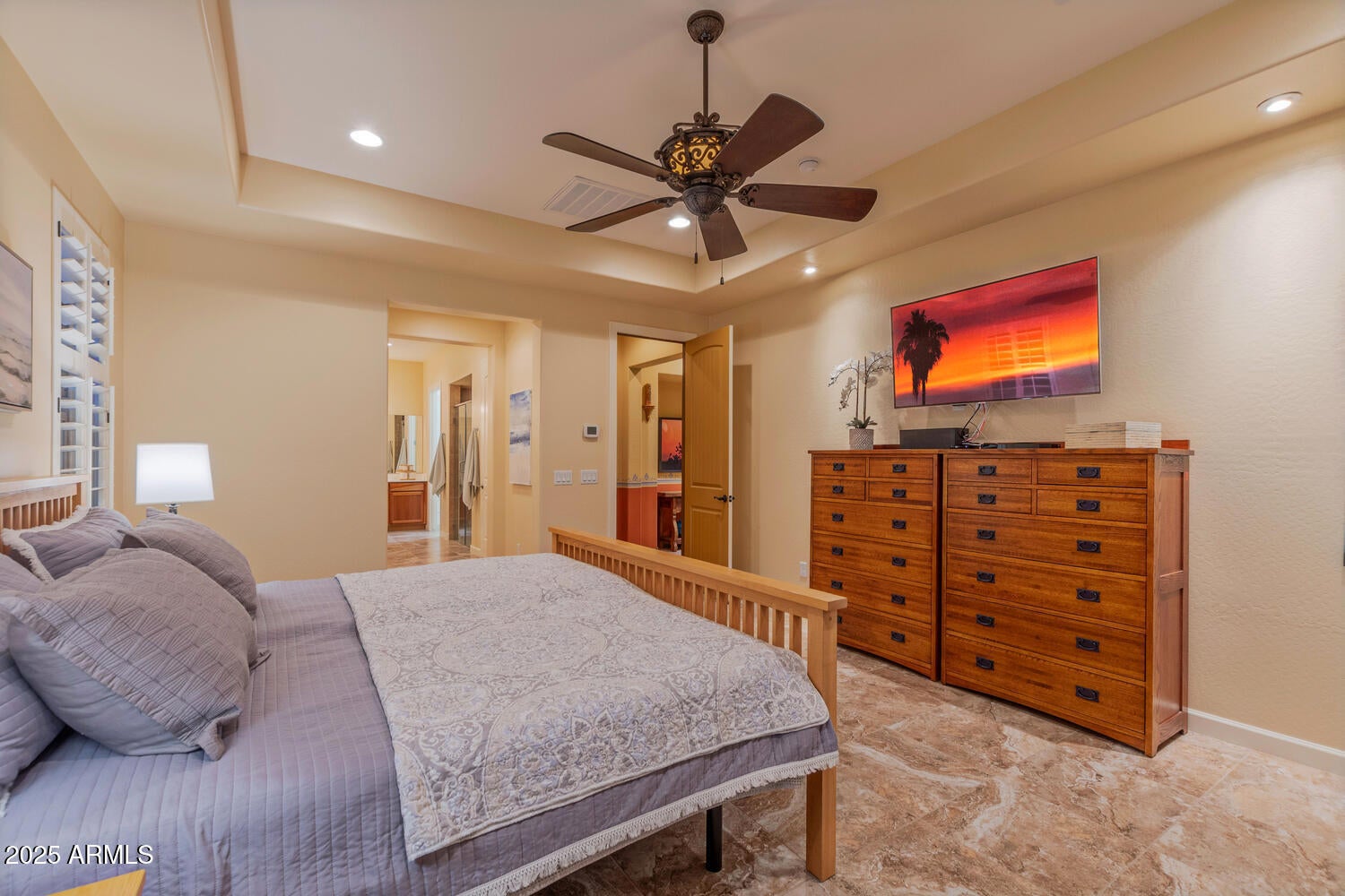 Goodyear, Arizona, 85395, United States, 4 Bedrooms Bedrooms, ,4 BathroomsBathrooms,Residential,Pending,1969760