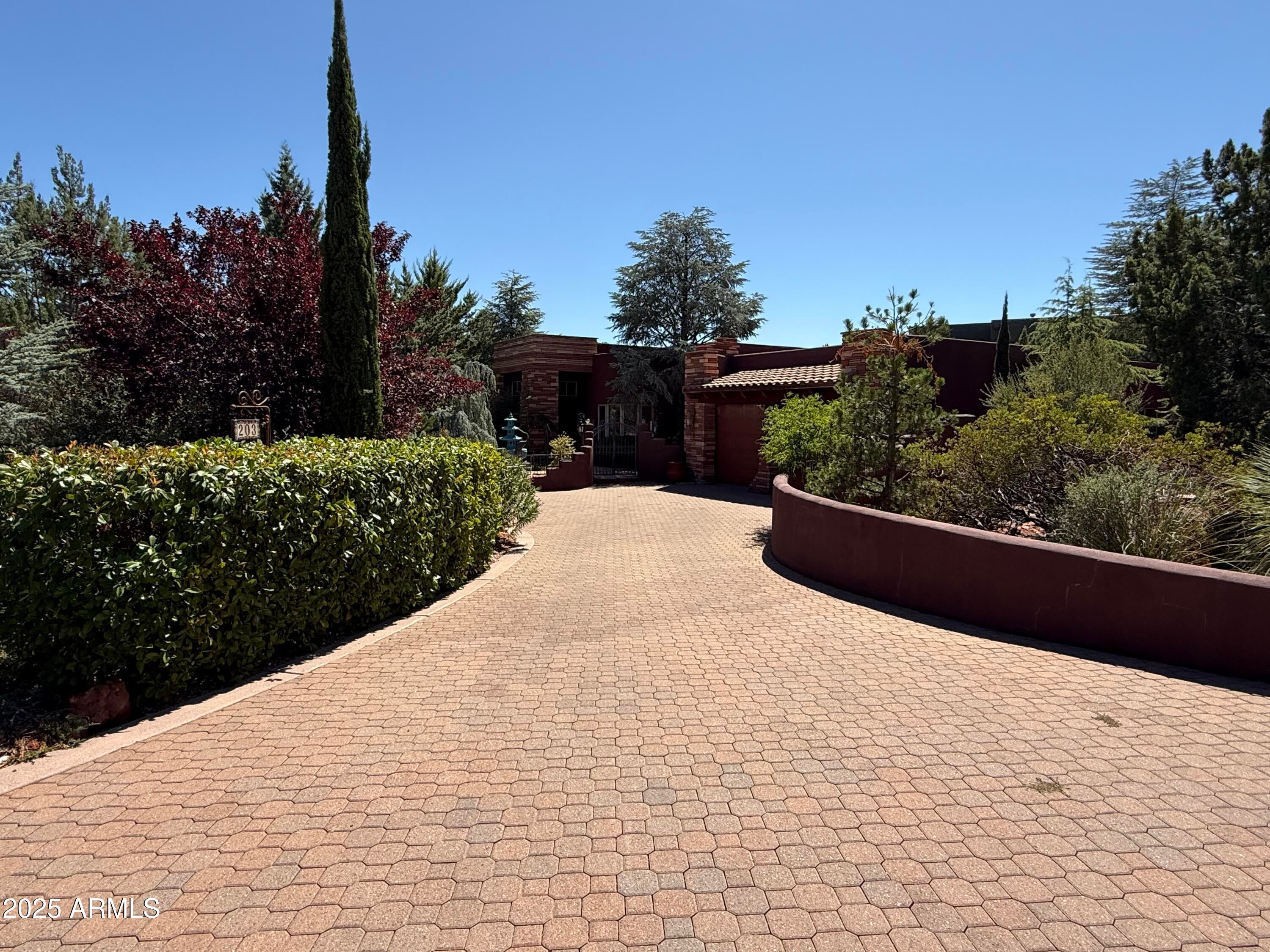 Sedona, Arizona, 86336, United States, 3 Bedrooms Bedrooms, ,3 BathroomsBathrooms,Residential,Active,1944285