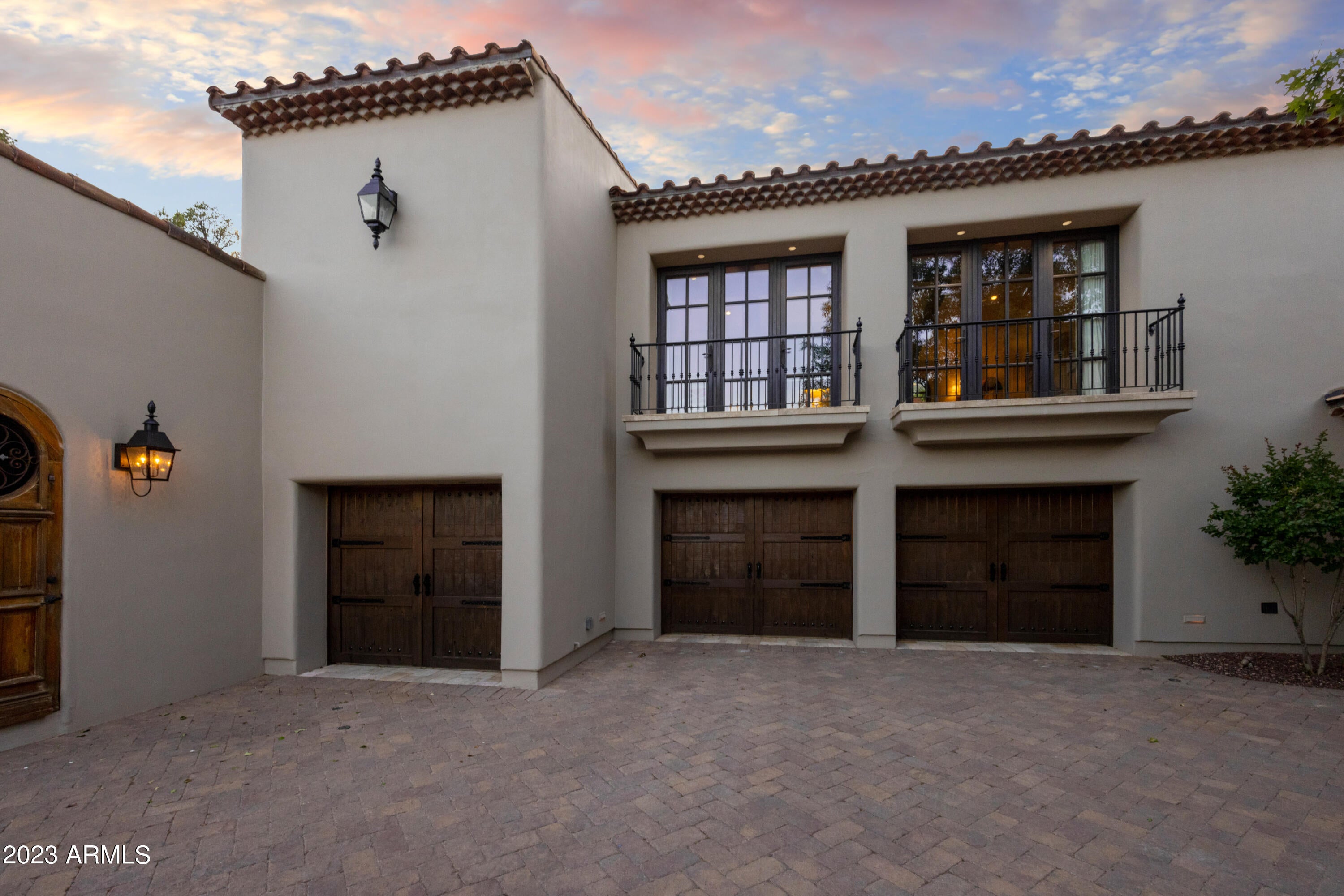 Sedona, Arizona, 86336, United States, 4 Bedrooms Bedrooms, ,6 BathroomsBathrooms,Residential,Active,1945095