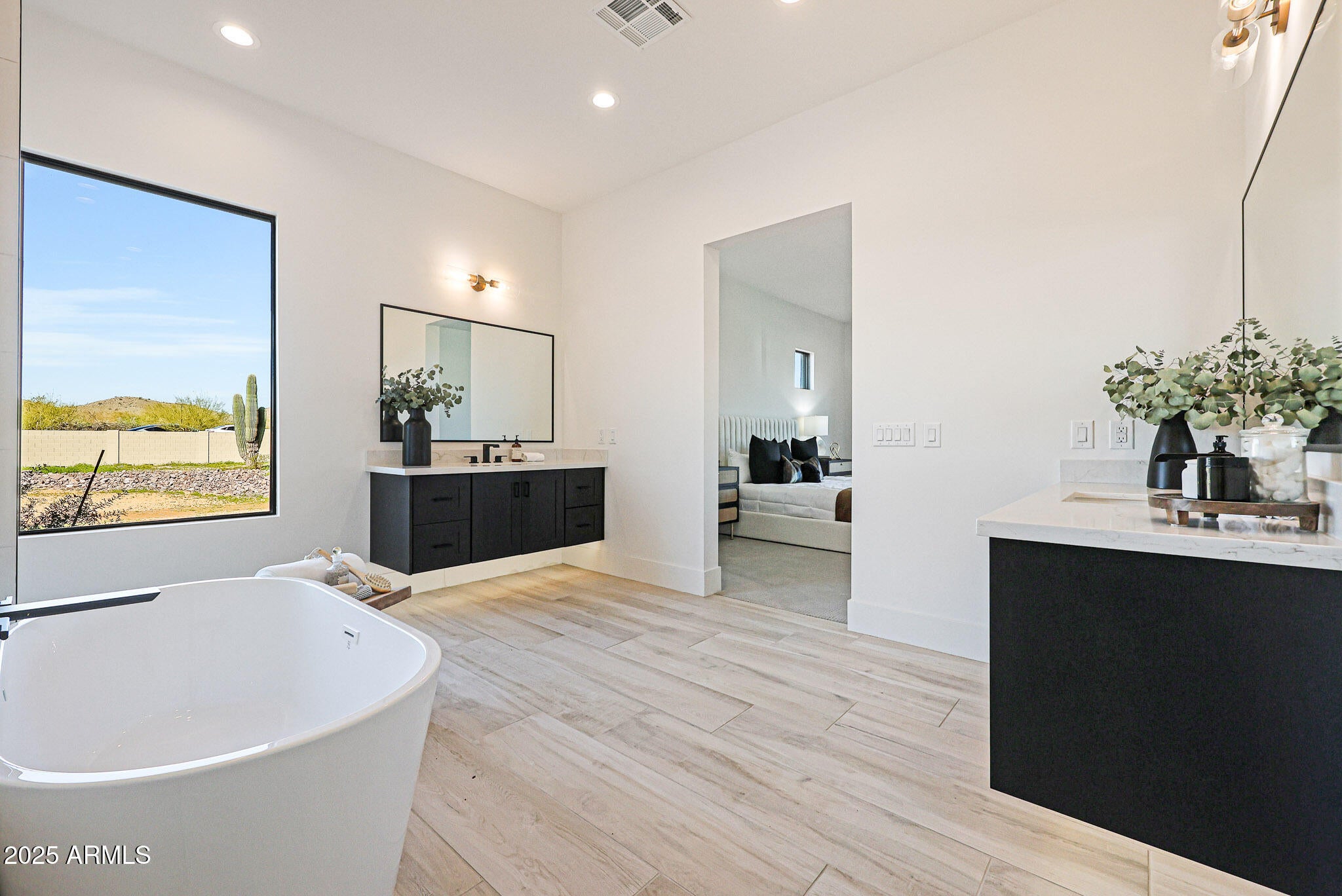 Scottsdale, Arizona, 85266, United States, 4 Bedrooms Bedrooms, ,5 BathroomsBathrooms,Residential,Active,1764550