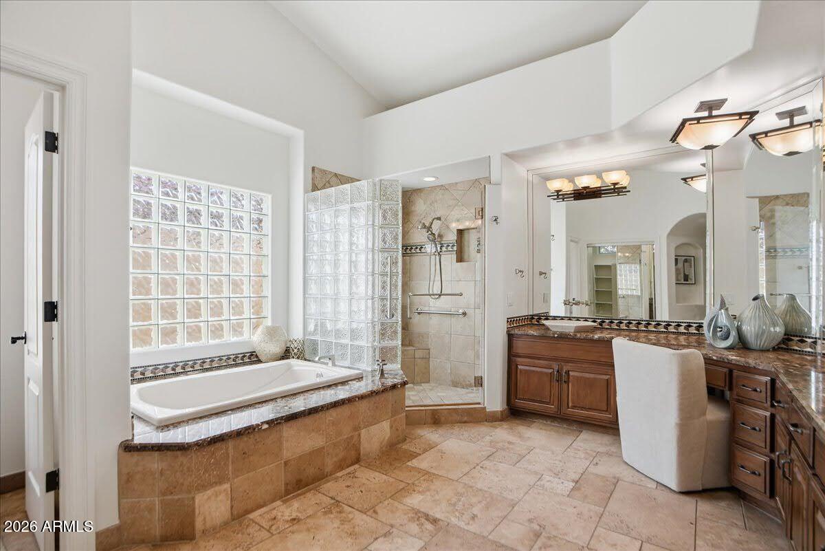 Scottsdale, Arizona, 85260, United States, 4 Bedrooms Bedrooms, ,3 BathroomsBathrooms,Residential,Active,2011220