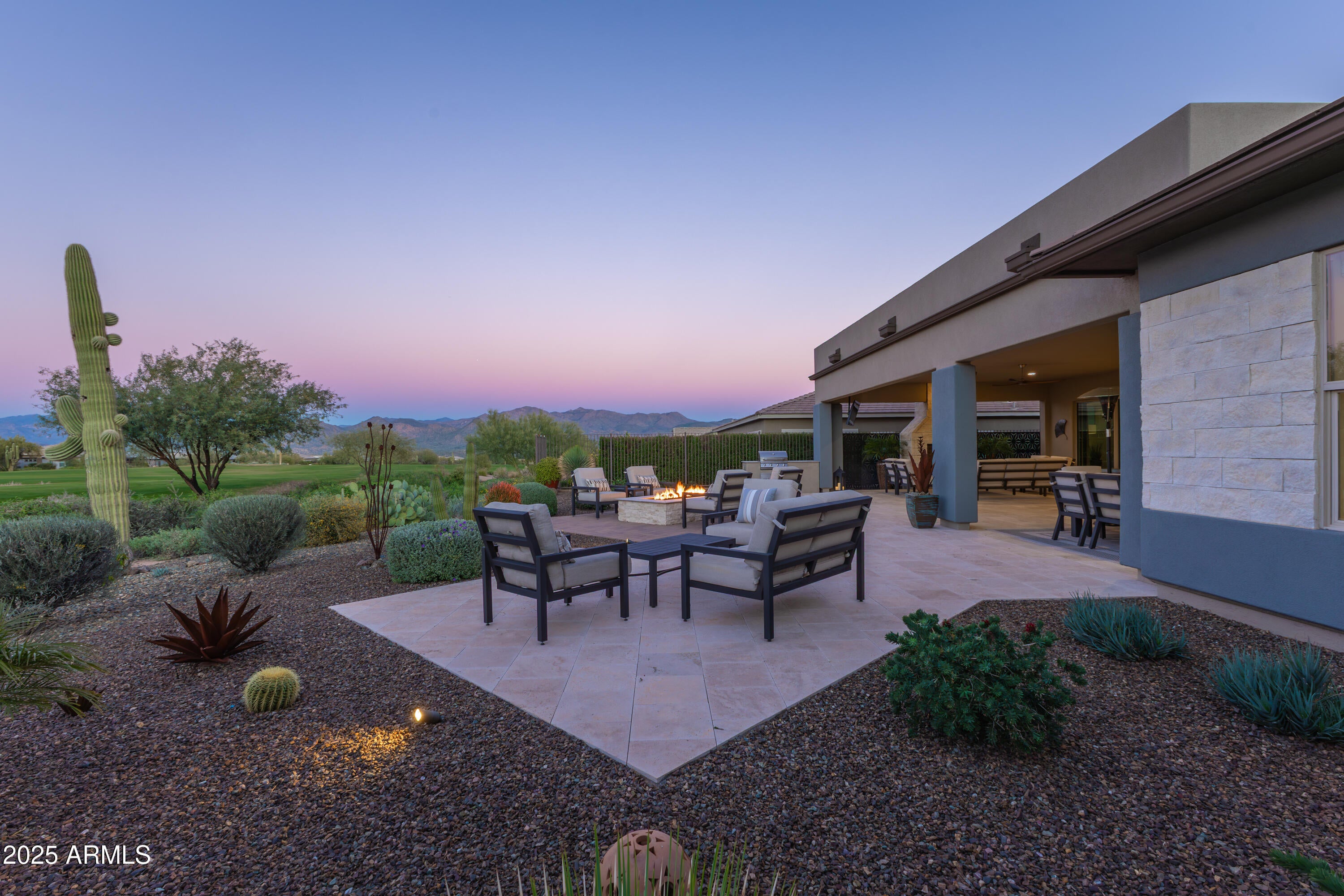 Rio Verde, Arizona, 85263, United States, 3 Bedrooms Bedrooms, ,4 BathroomsBathrooms,Residential,Contingent,2008339