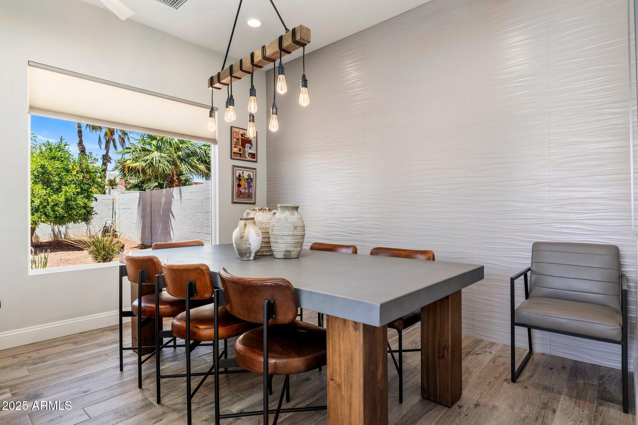 Scottsdale, Arizona, 85260, United States, 3 Bedrooms Bedrooms, ,4 BathroomsBathrooms,Residential,Active,1996578