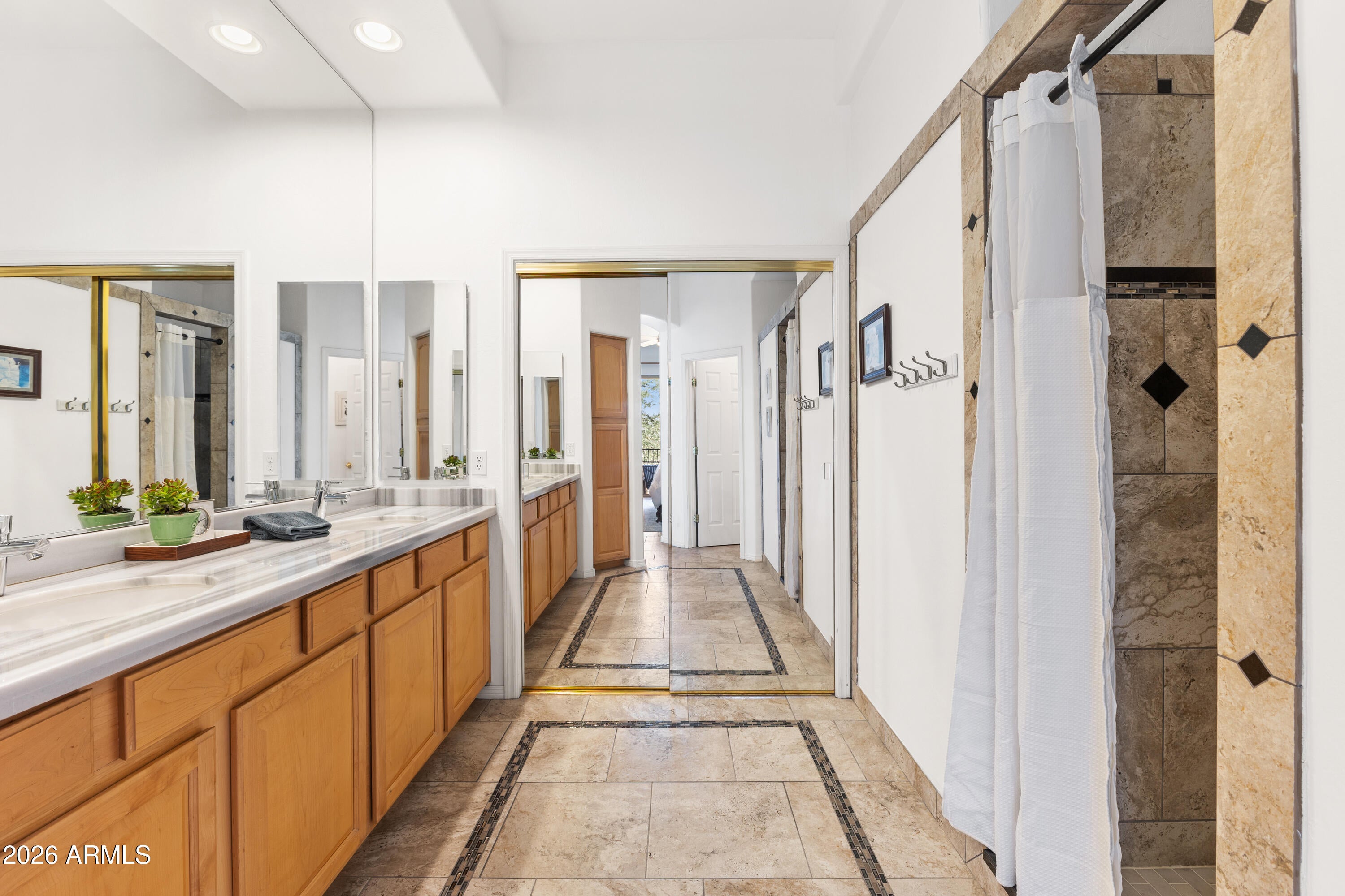 Scottsdale, Arizona, 85254, United States, 3 Bedrooms Bedrooms, ,3 BathroomsBathrooms,Residential,Active,2009151