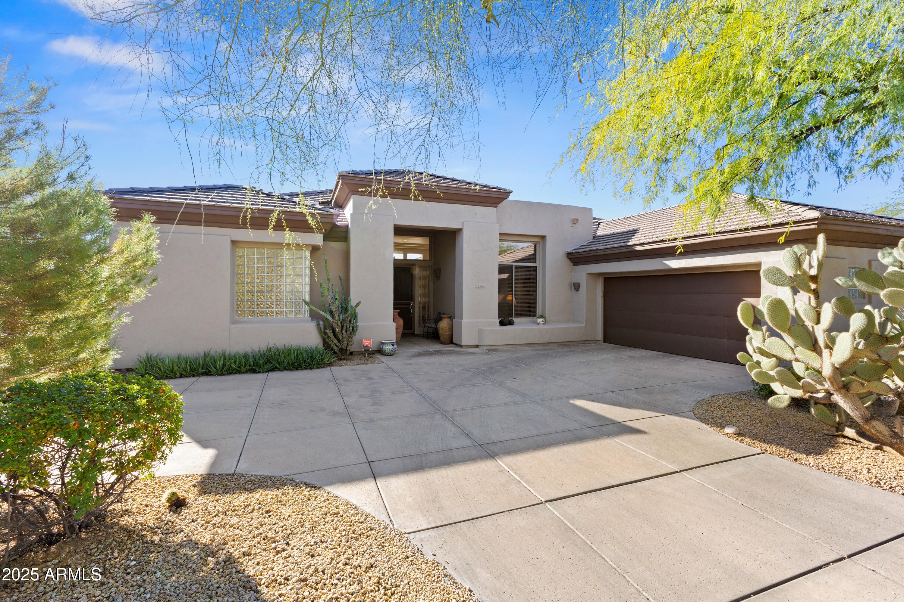 Scottsdale, Arizona, 85266, United States, 3 Bedrooms Bedrooms, ,3 BathroomsBathrooms,Residential,Pending,2006938
