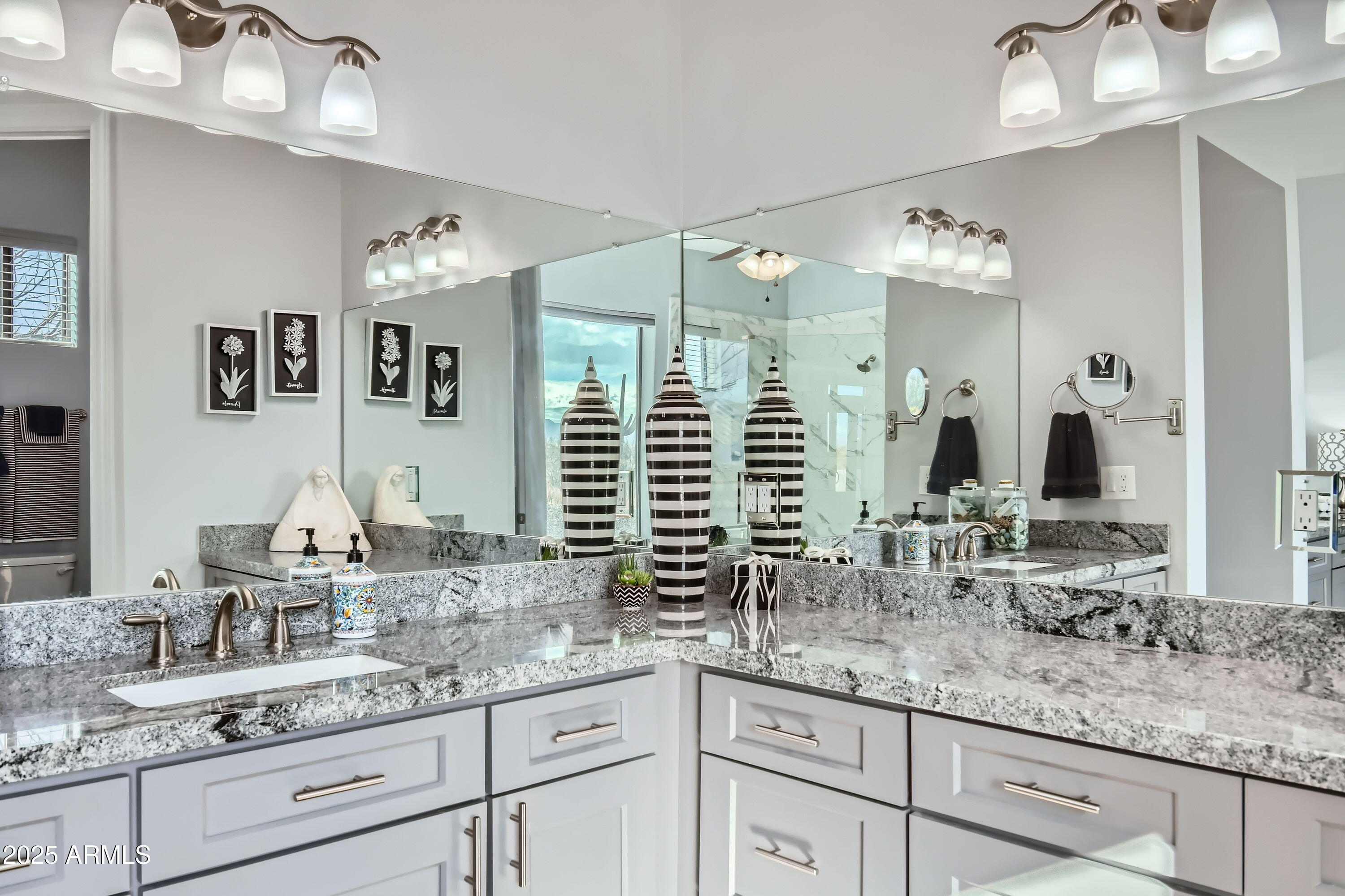 Scottsdale, Arizona, 85266, United States, 3 Bedrooms Bedrooms, ,3 BathroomsBathrooms,Residential,Active,2012485