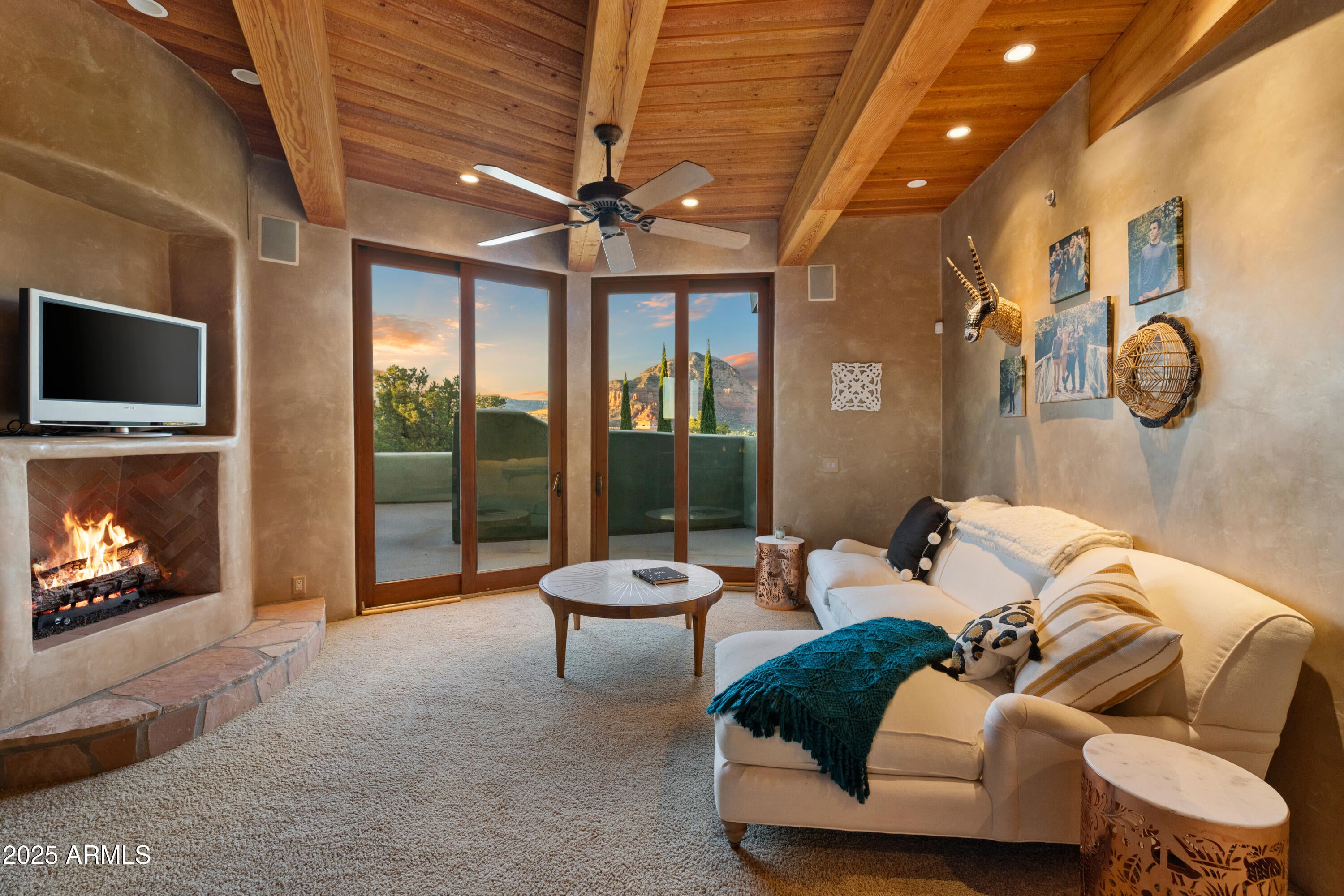 Sedona, Arizona, 86336, United States, 3 Bedrooms Bedrooms, ,6 BathroomsBathrooms,Residential,Active,1944279