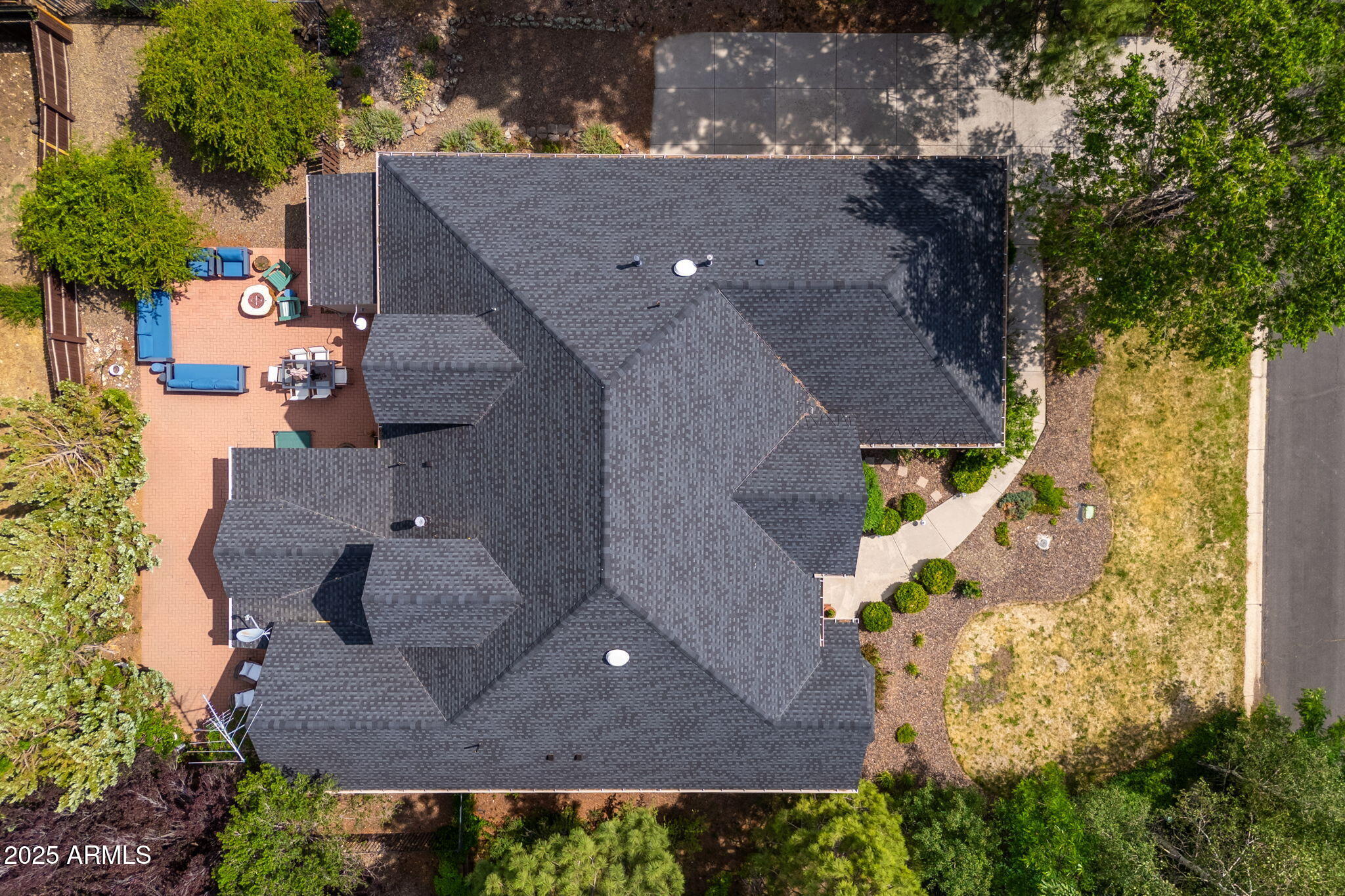 Flagstaff, Arizona, 86004, United States, 5 Bedrooms Bedrooms, ,4 BathroomsBathrooms,Residential,Active,1894165