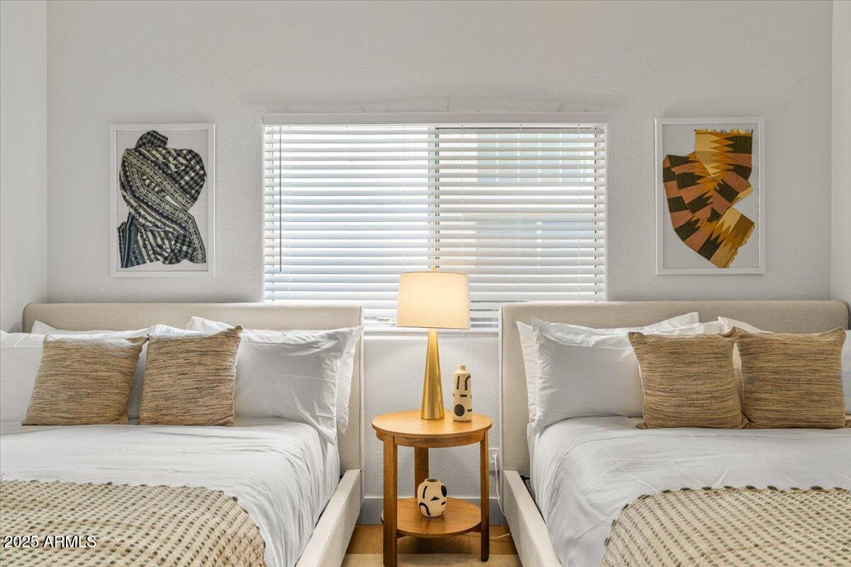 Glendale, Arizona, 85308, United States, 5 Bedrooms Bedrooms, ,4 BathroomsBathrooms,Residential,Active,1964279