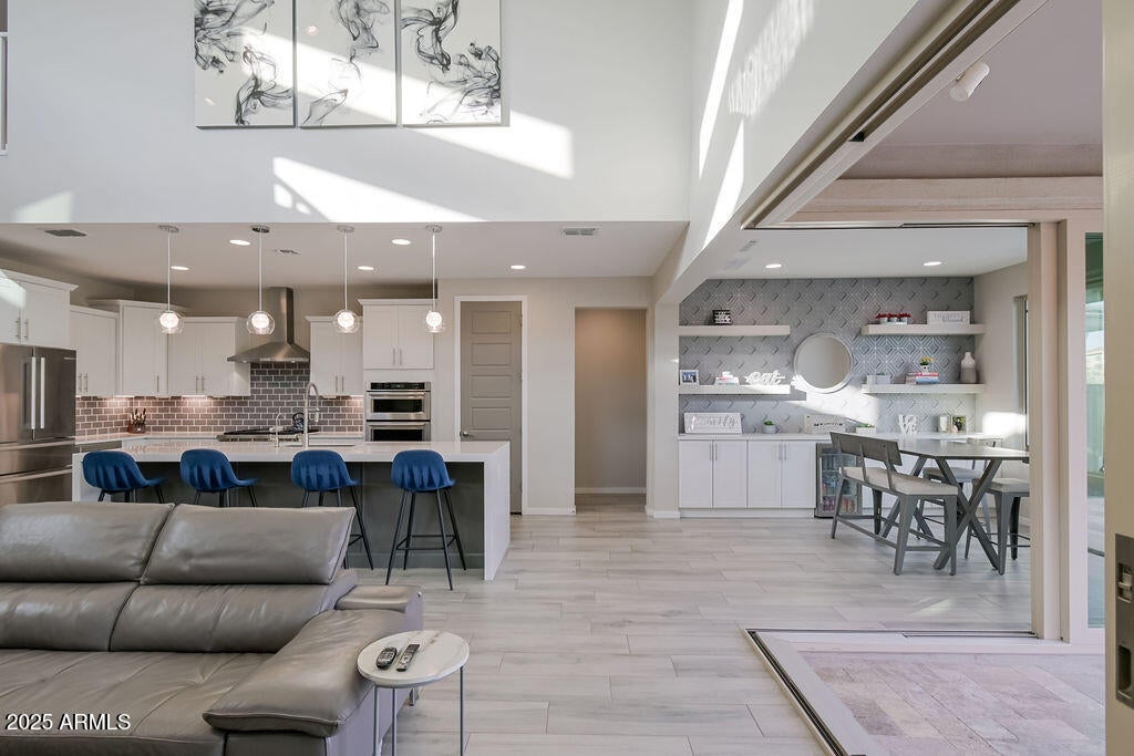 Phoenix, Arizona, 85050, United States, 4 Bedrooms Bedrooms, ,4 BathroomsBathrooms,Residential,Active,1945861