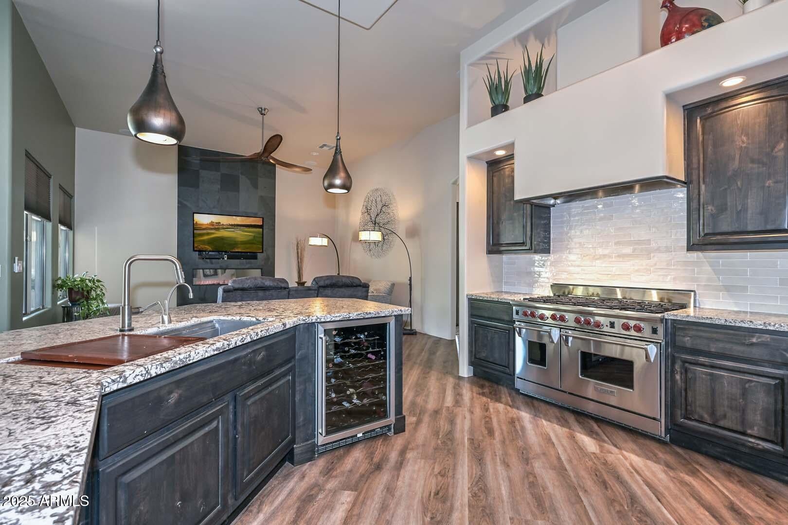 Peoria, Arizona, 85383, United States, 3 Bedrooms Bedrooms, ,4 BathroomsBathrooms,Residential,Active,1943830