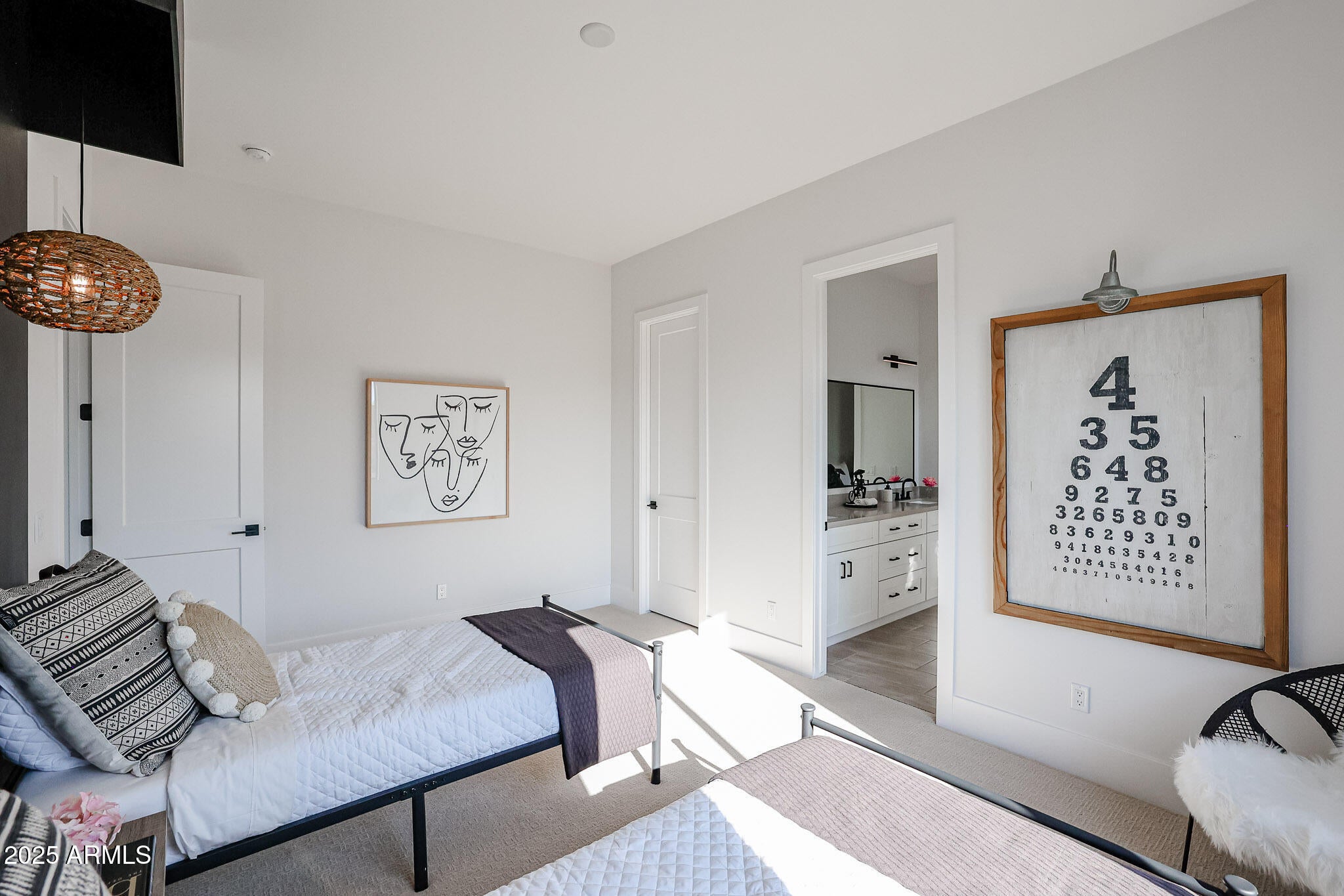 Phoenix, Arizona, 85086, United States, 4 Bedrooms Bedrooms, ,5 BathroomsBathrooms,Residential,Active,2012889