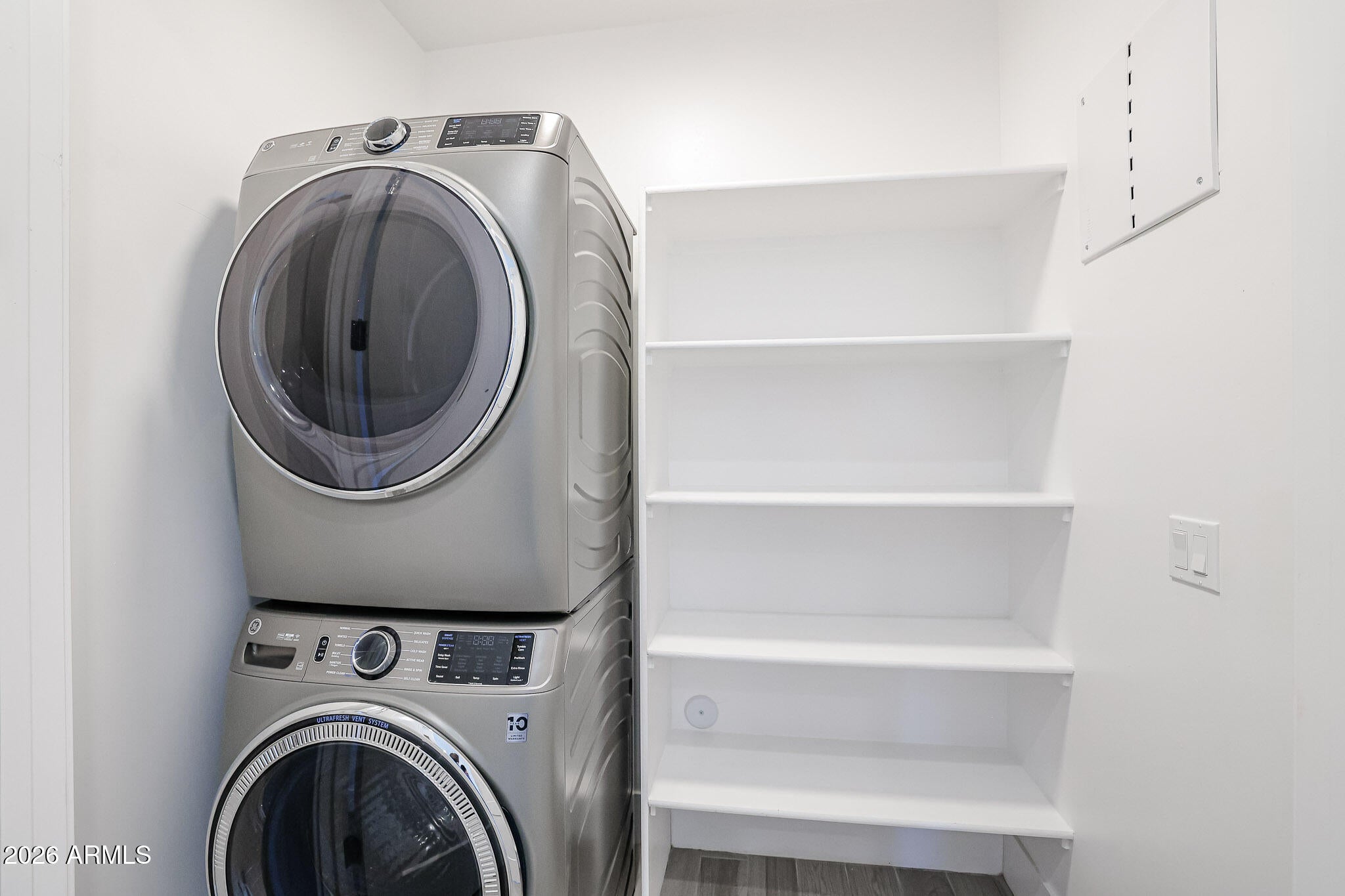 Scottsdale, Arizona, 85266, United States, 4 Bedrooms Bedrooms, ,4 BathroomsBathrooms,Residential,Active,2012938