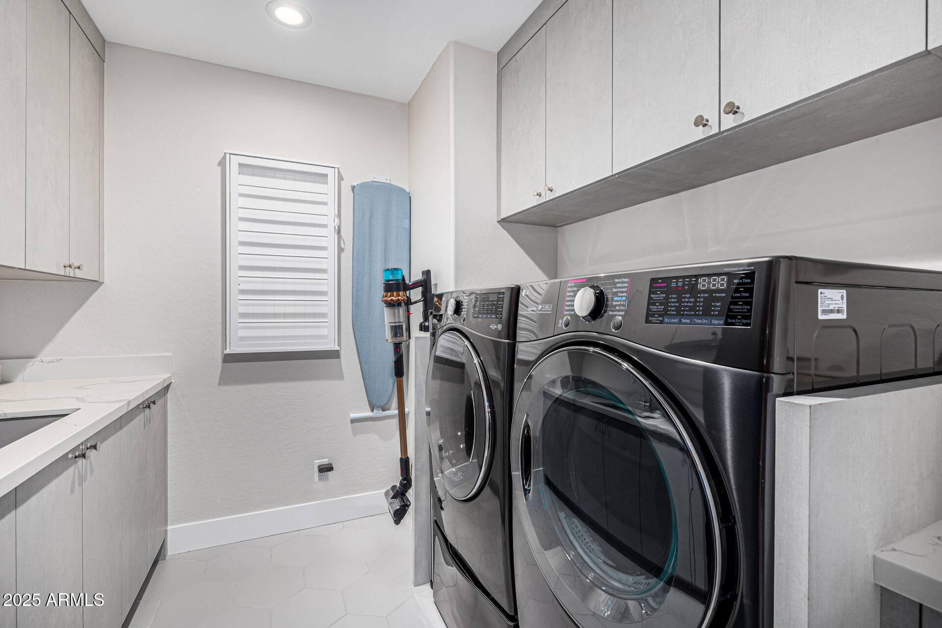 Scottsdale, Arizona, 85255, United States, 4 Bedrooms Bedrooms, ,5 BathroomsBathrooms,Residential,Active,1905070