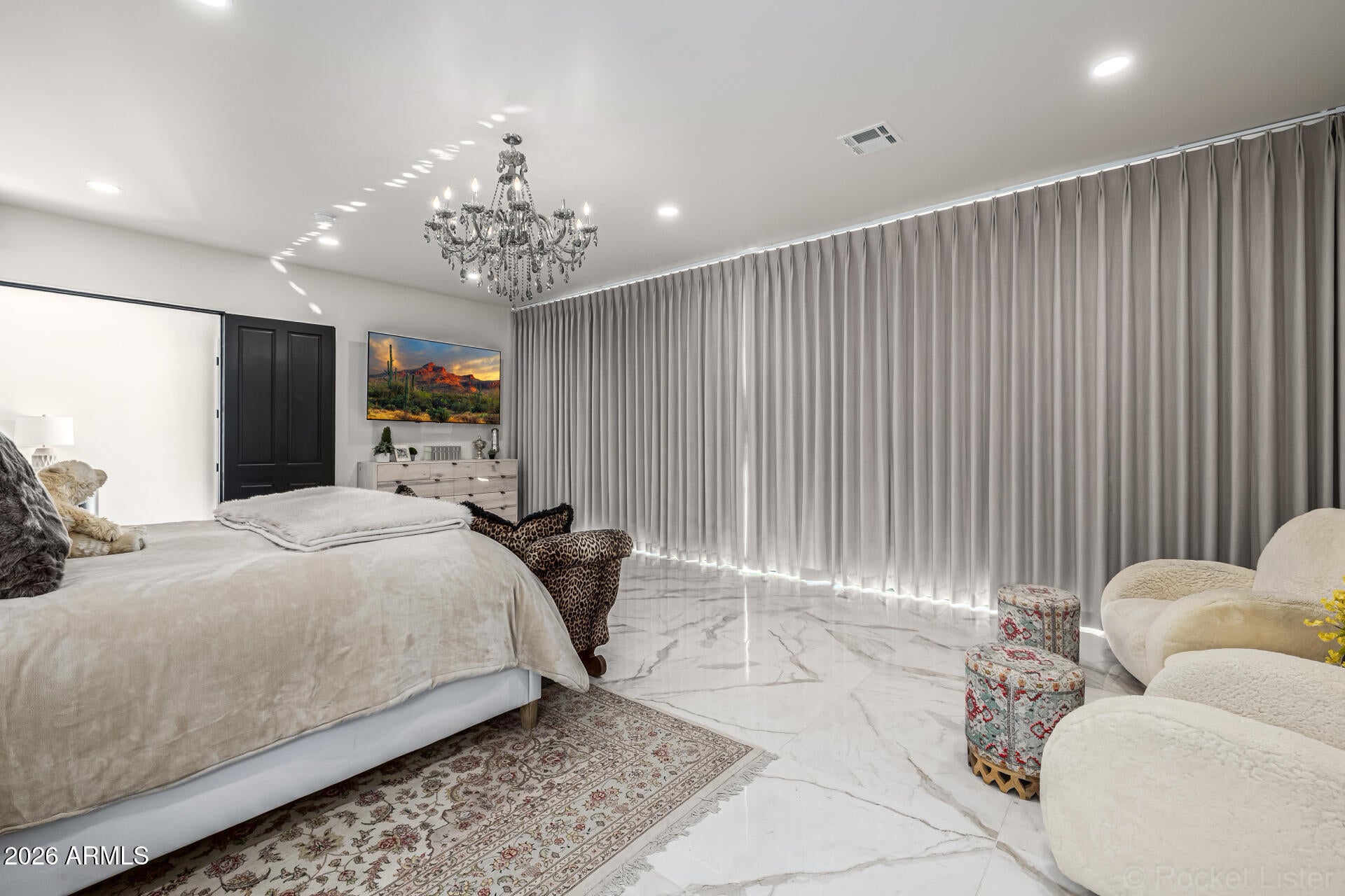 Apache Junction, Arizona, 85119, United States, 4 Bedrooms Bedrooms, ,4 BathroomsBathrooms,Residential,Active,2030090