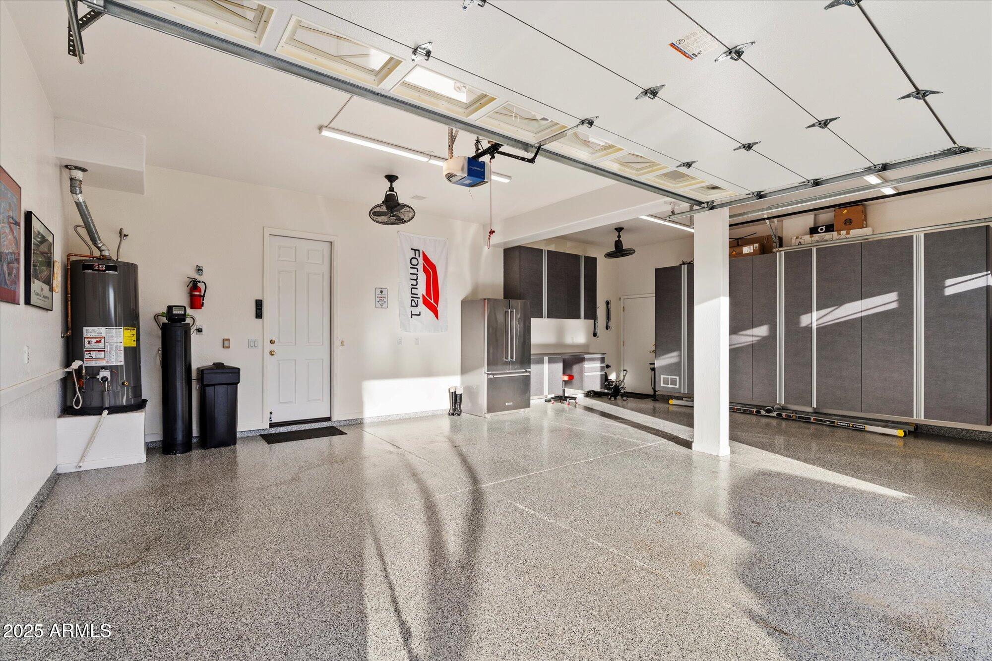 Phoenix, Arizona, 85054, United States, 4 Bedrooms Bedrooms, ,3 BathroomsBathrooms,Residential,Active,2008269