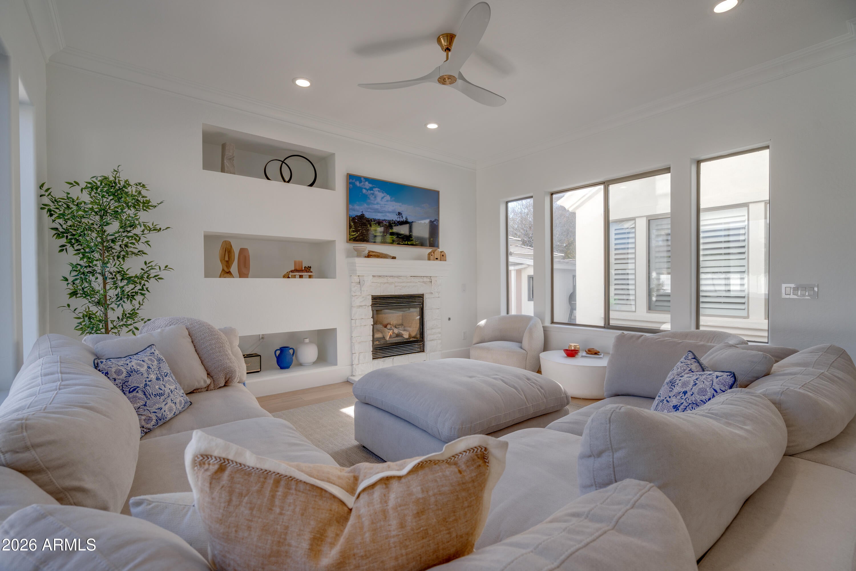 Gilbert, Arizona, 85234, United States, 6 Bedrooms Bedrooms, ,5 BathroomsBathrooms,Residential,Active,2013405