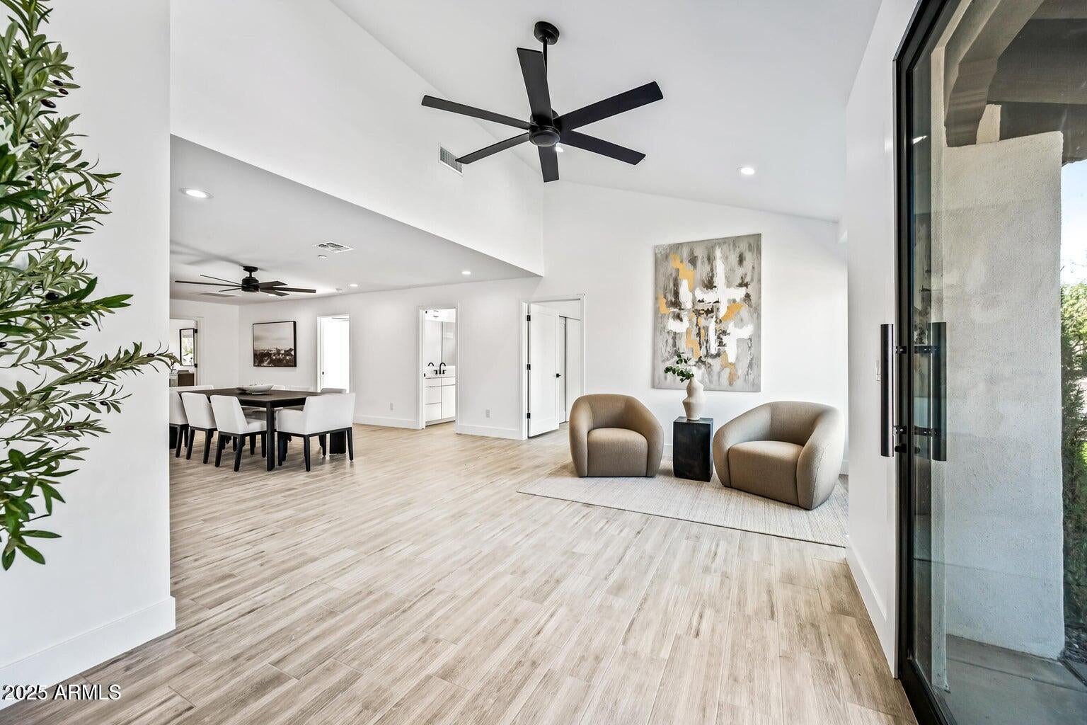 Scottsdale, Arizona, 85258, United States, 4 Bedrooms Bedrooms, ,4 BathroomsBathrooms,Residential,Active,1994950