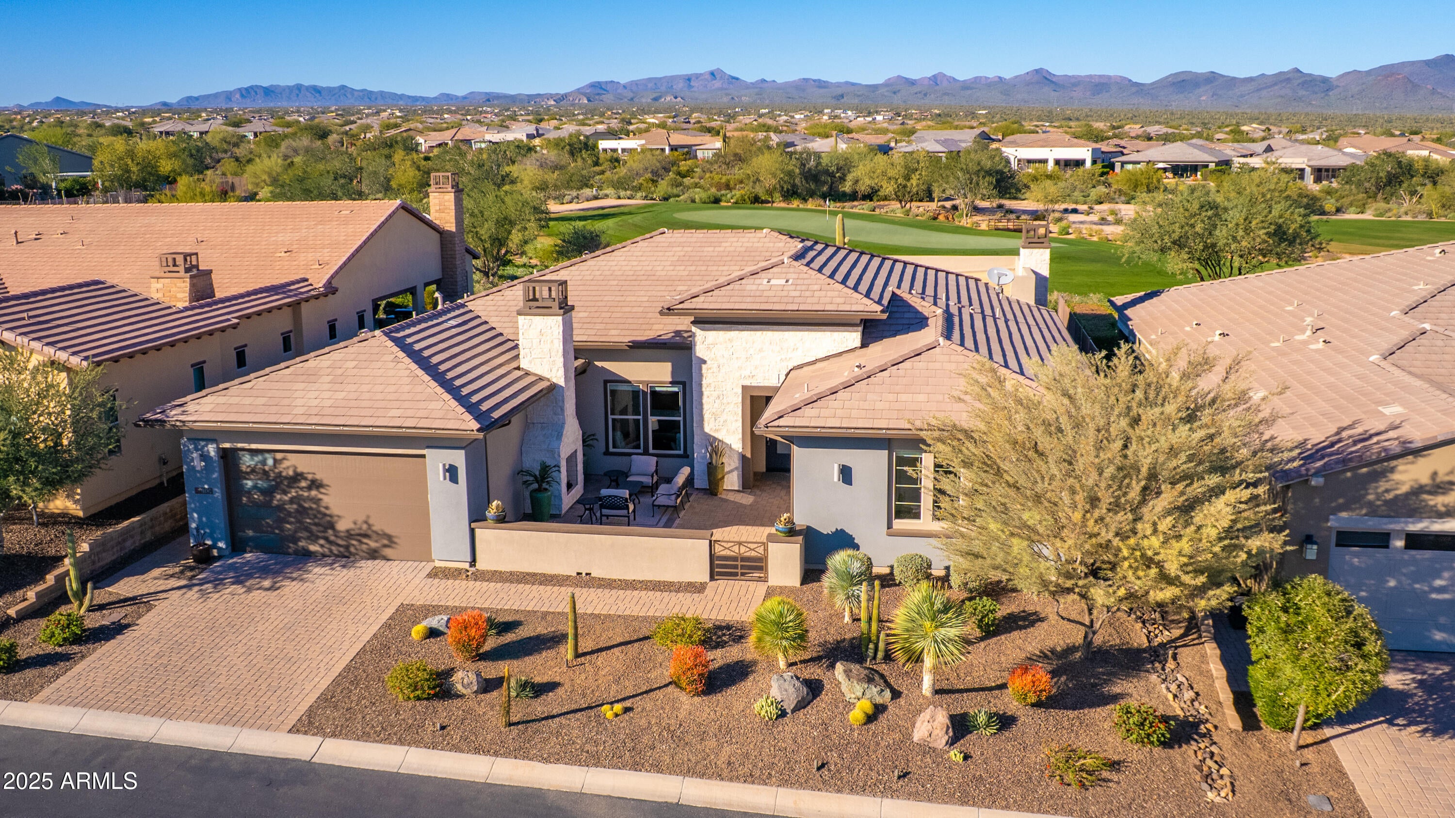 Rio Verde, Arizona, 85263, United States, 3 Bedrooms Bedrooms, ,4 BathroomsBathrooms,Residential,Contingent,2008339