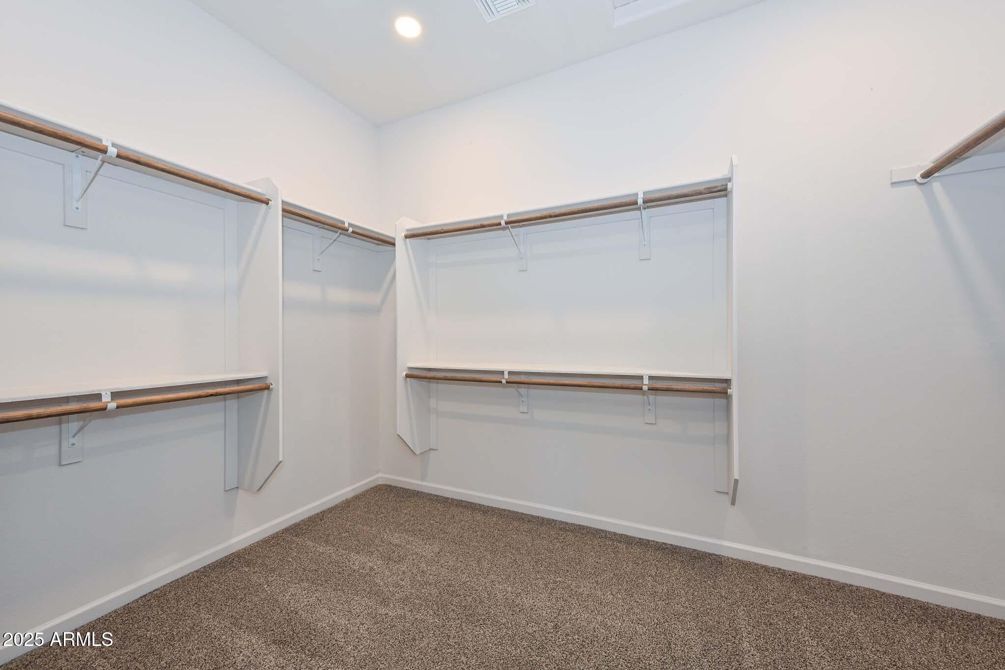 Phoenix, Arizona, 85032, United States, 5 Bedrooms Bedrooms, ,4 BathroomsBathrooms,Residential,Active,1993957