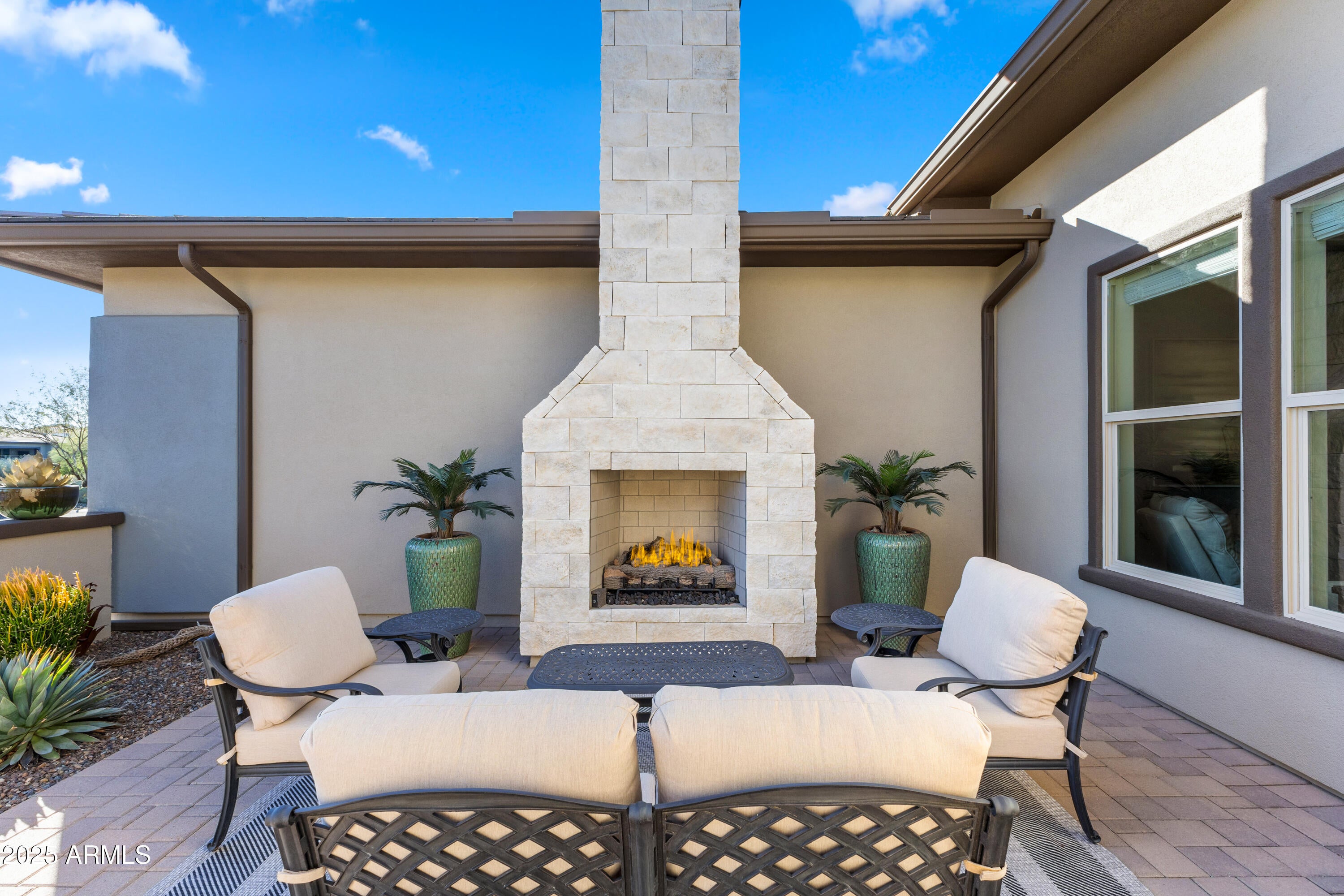 Rio Verde, Arizona, 85263, United States, 3 Bedrooms Bedrooms, ,4 BathroomsBathrooms,Residential,Contingent,2008339