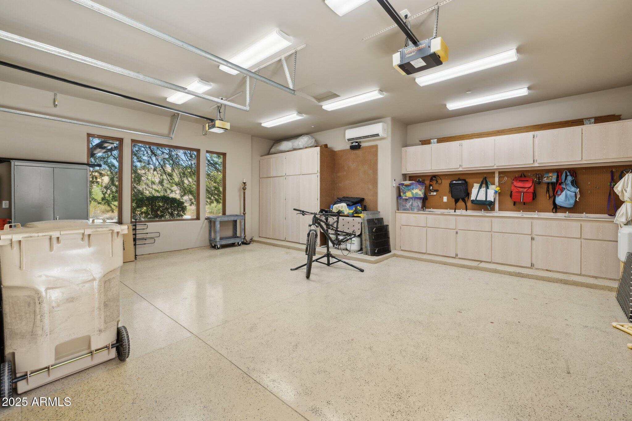 Fountain Hills, Arizona, 85268, United States, 3 Bedrooms Bedrooms, ,5 BathroomsBathrooms,Residential,Active,1964294