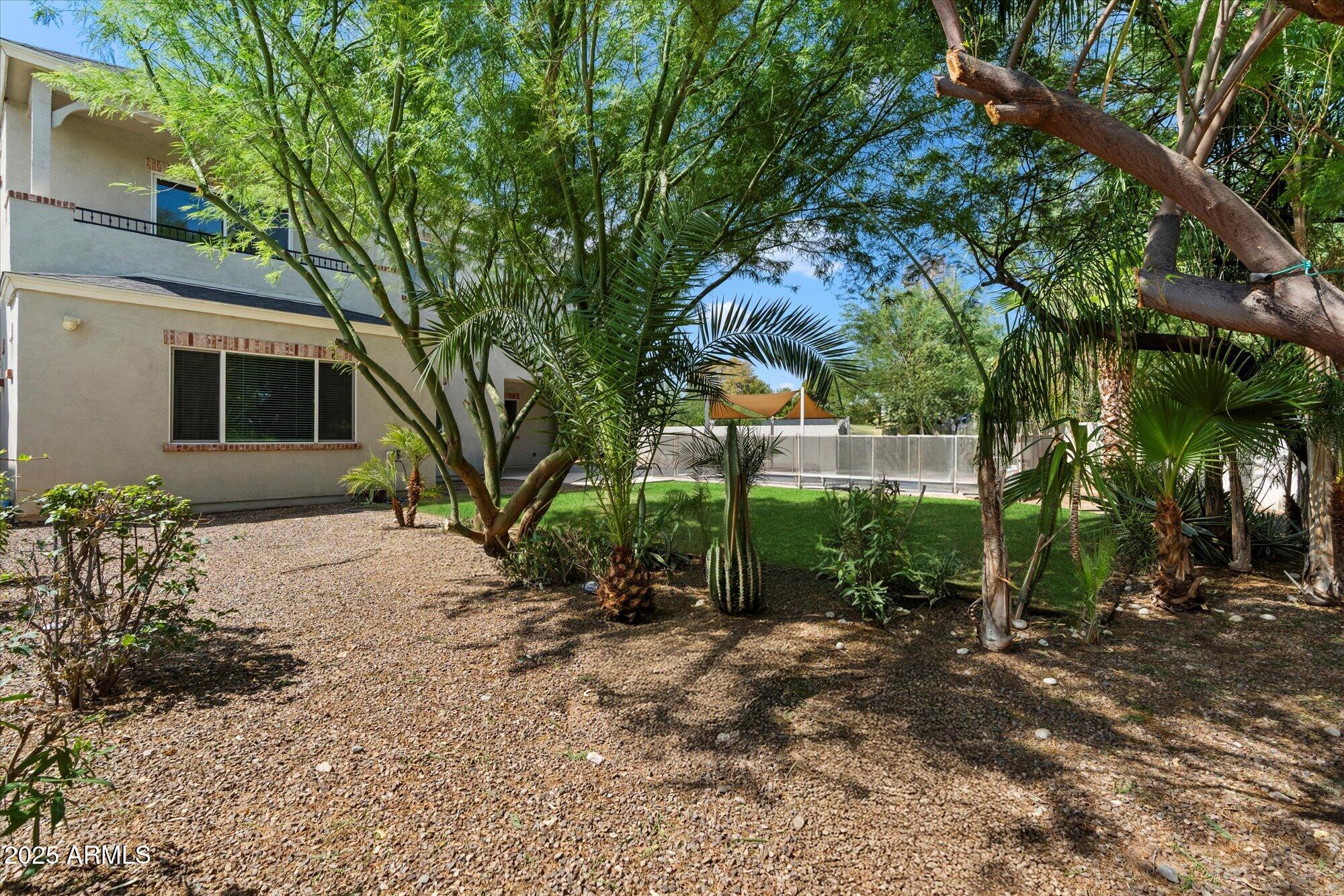 Phoenix, Arizona, 85021, United States, 4 Bedrooms Bedrooms, ,5 BathroomsBathrooms,Residential,Active,1929685