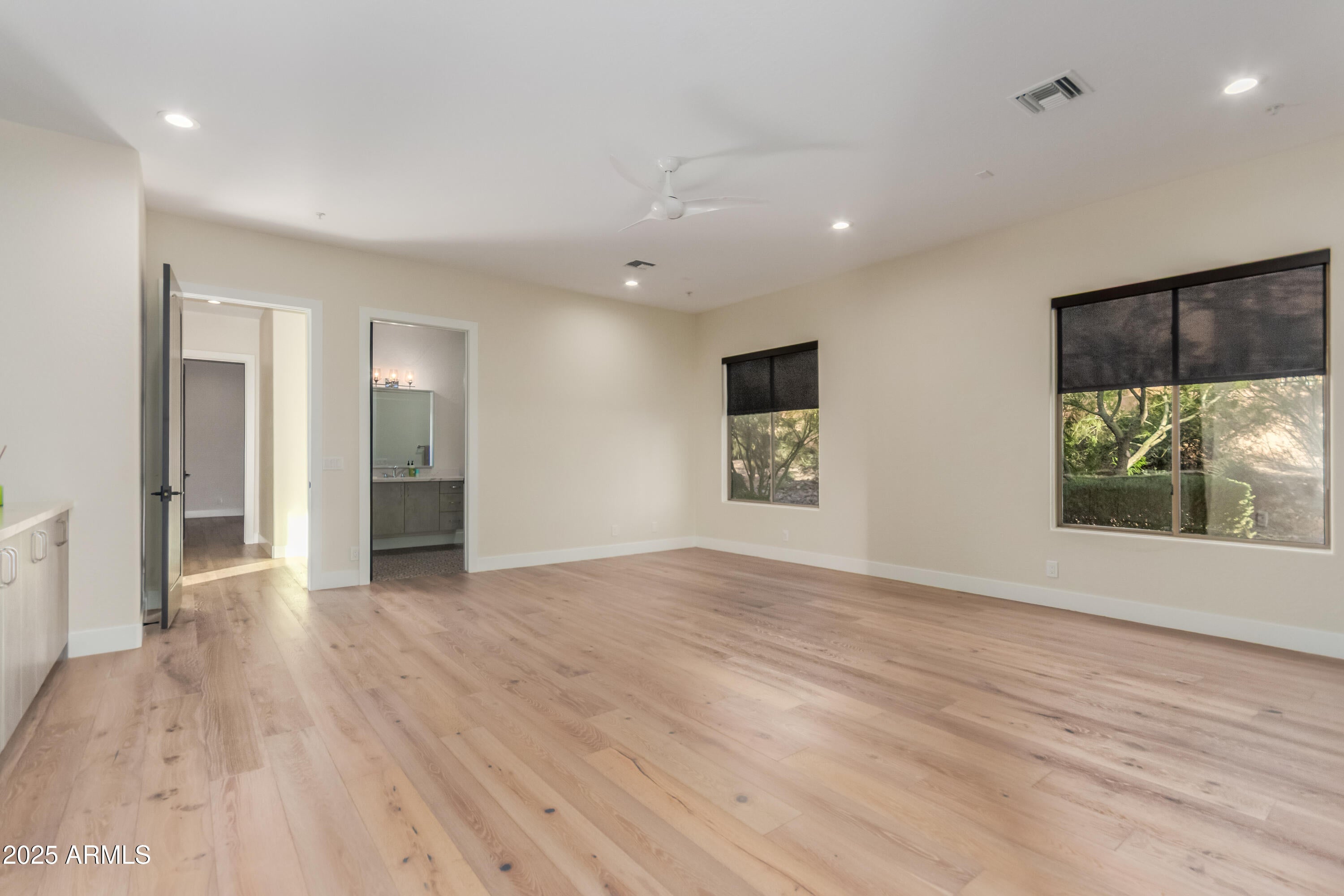 Scottsdale, Arizona, 85255, United States, 4 Bedrooms Bedrooms, ,5 BathroomsBathrooms,Residential,Active,1905070