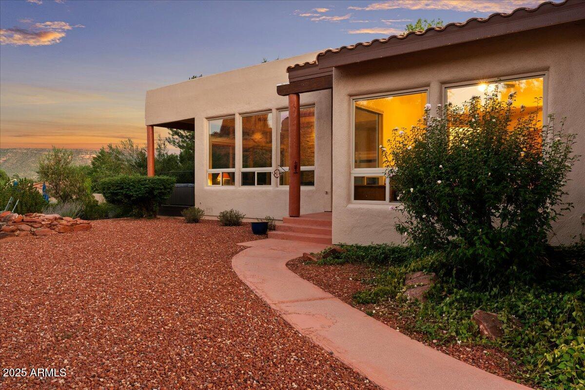 Sedona, Arizona, 86351, United States, 4 Bedrooms Bedrooms, ,3 BathroomsBathrooms,Residential,Active,1945516