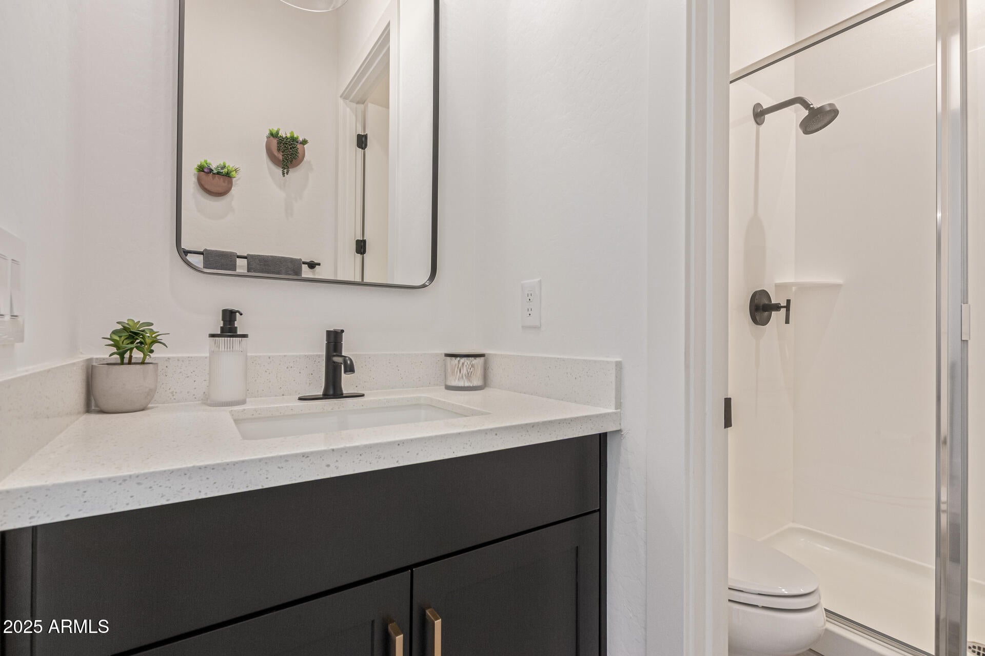 Surprise, Arizona, 85388, United States, 2 Bedrooms Bedrooms, ,3 BathroomsBathrooms,Residential,Active,1989756