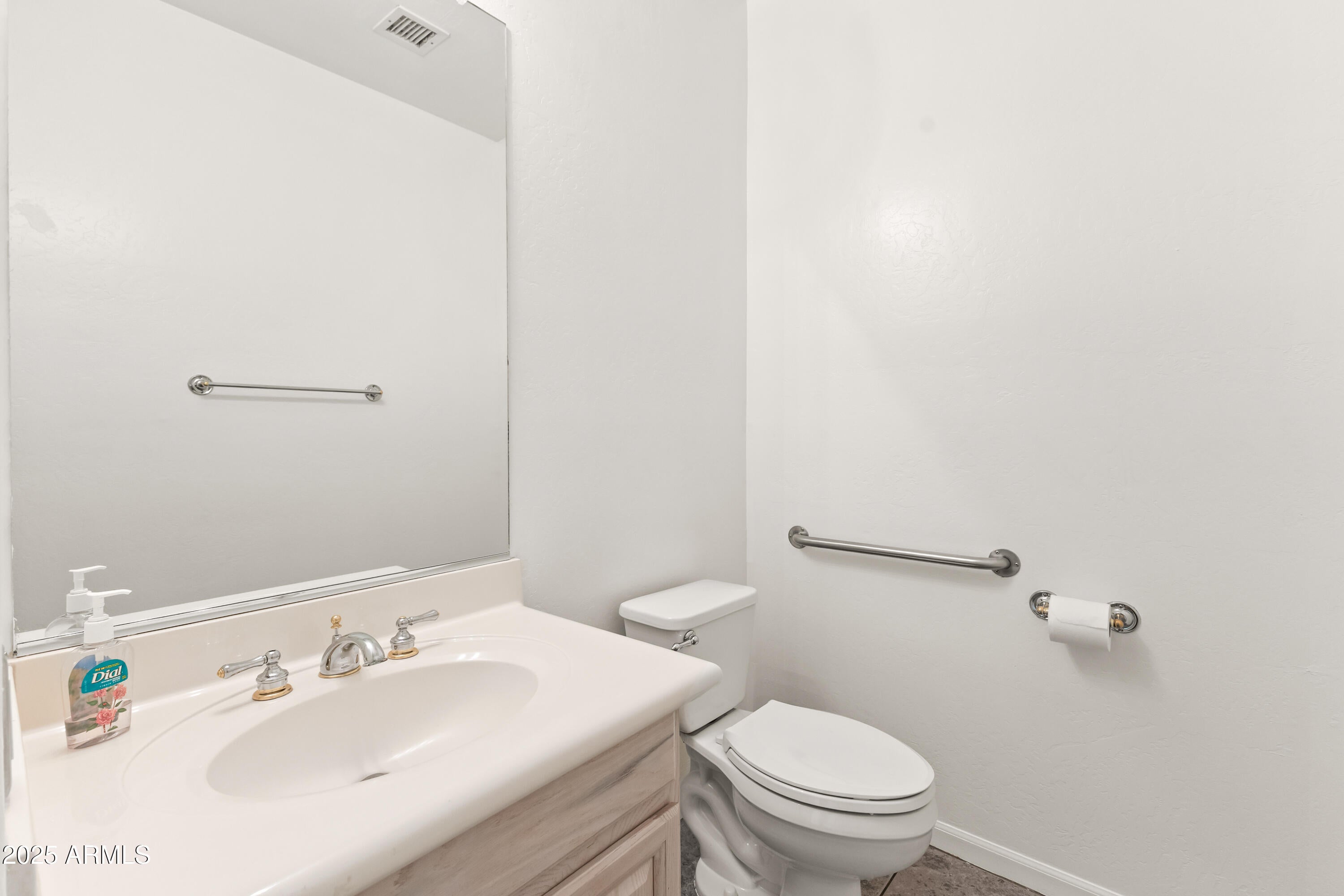 Scottsdale, Arizona, 85254, United States, 4 Bedrooms Bedrooms, ,3 BathroomsBathrooms,Residential,Active,1909908