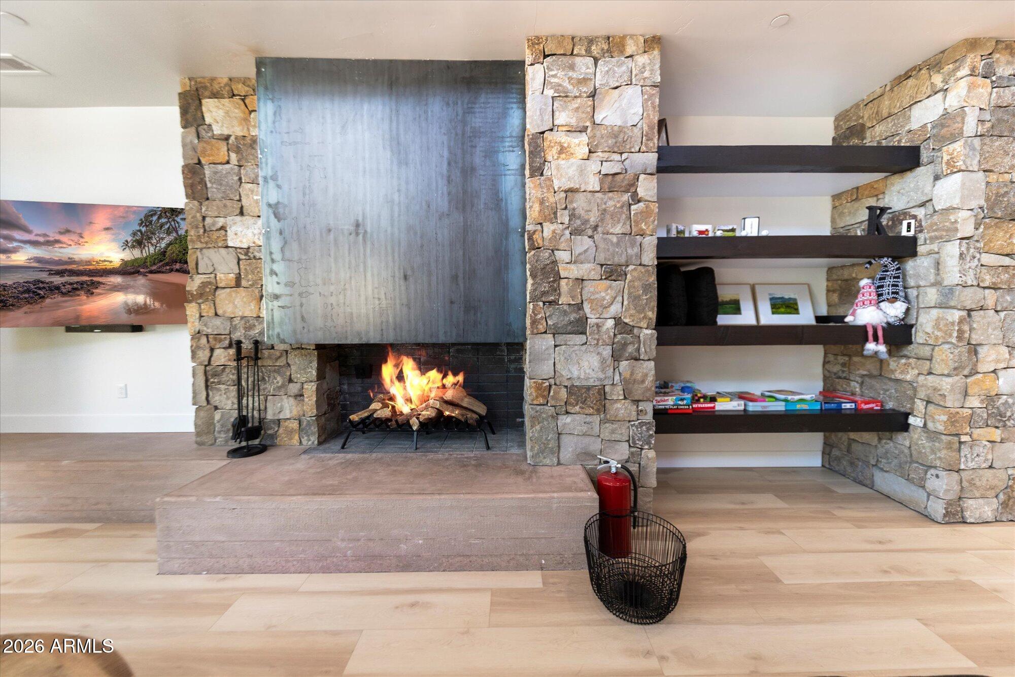 Flagstaff, Arizona, 86005, United States, 4 Bedrooms Bedrooms, ,4 BathroomsBathrooms,Residential,Active,2006862