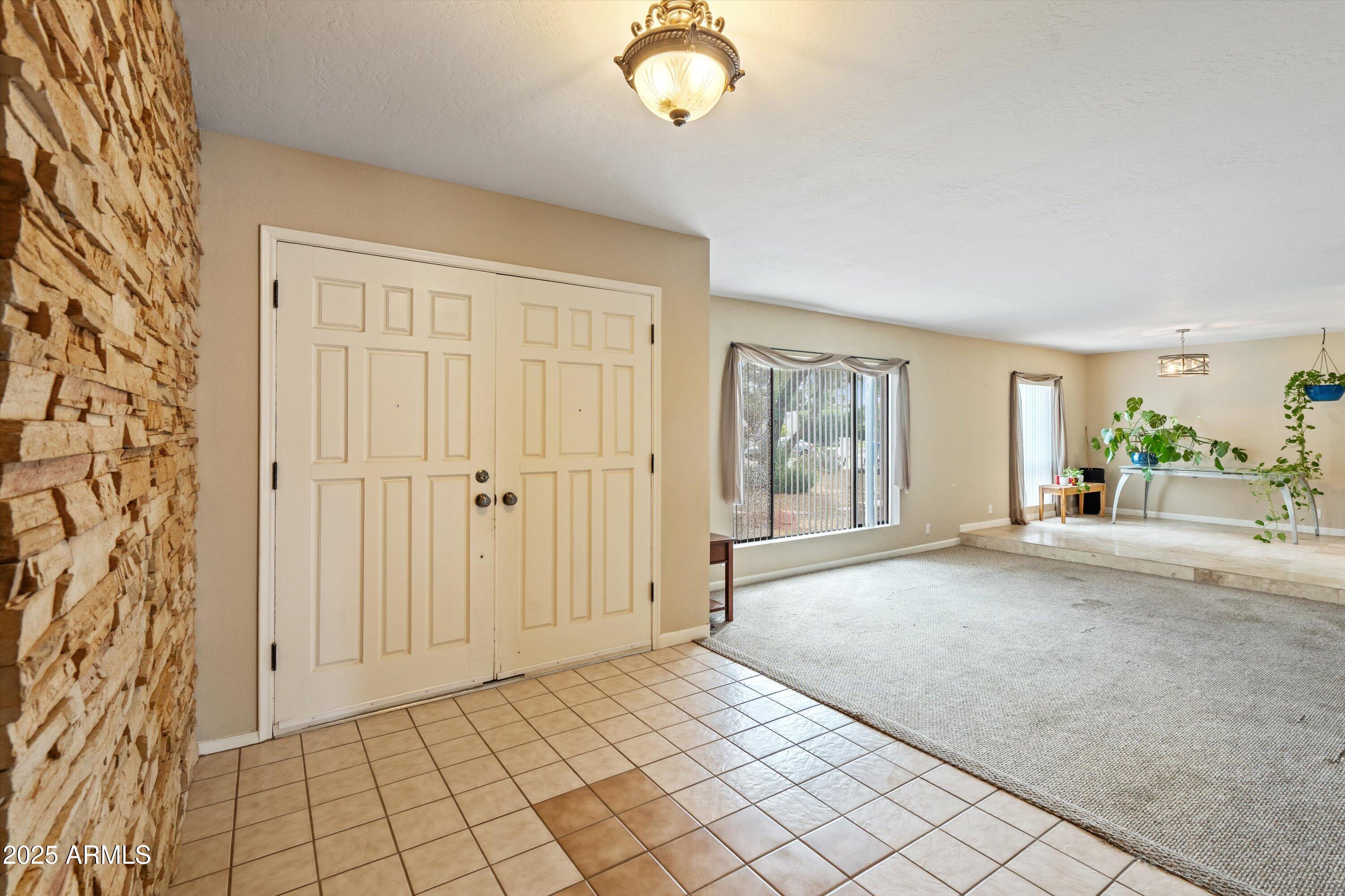 Scottsdale, Arizona, 85254, United States, 4 Bedrooms Bedrooms, ,3 BathroomsBathrooms,Residential,Contingent,2006859