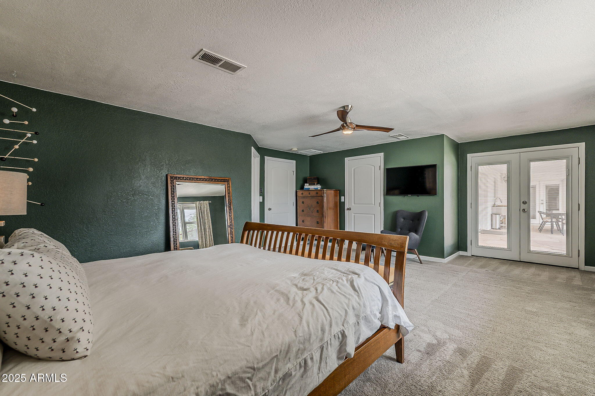 Phoenix, Arizona, 85020, United States, 4 Bedrooms Bedrooms, ,4 BathroomsBathrooms,Residential,Active,1946320