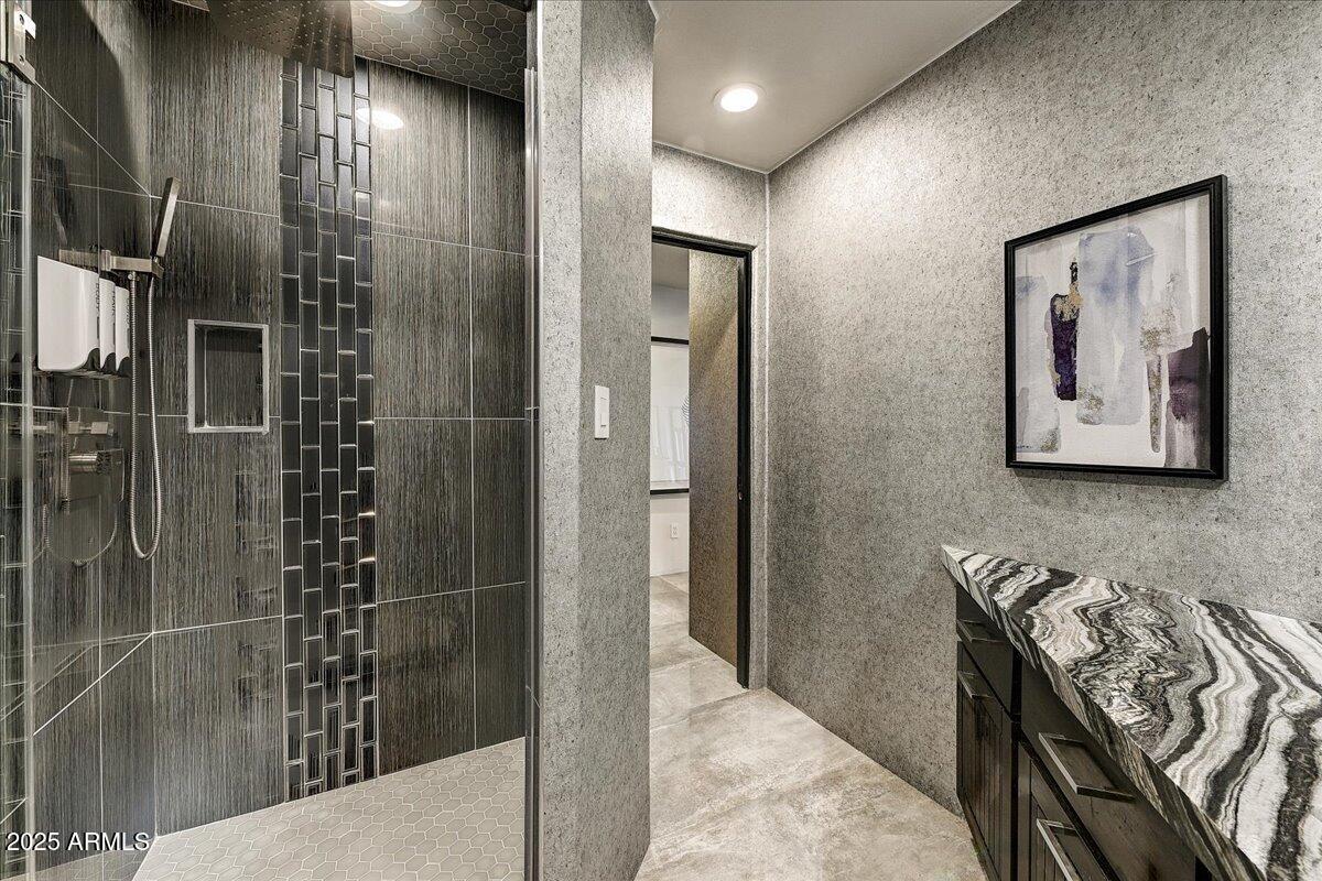 Carefree, Arizona, 85377, United States, 4 Bedrooms Bedrooms, ,5 BathroomsBathrooms,Residential,Active,1862909