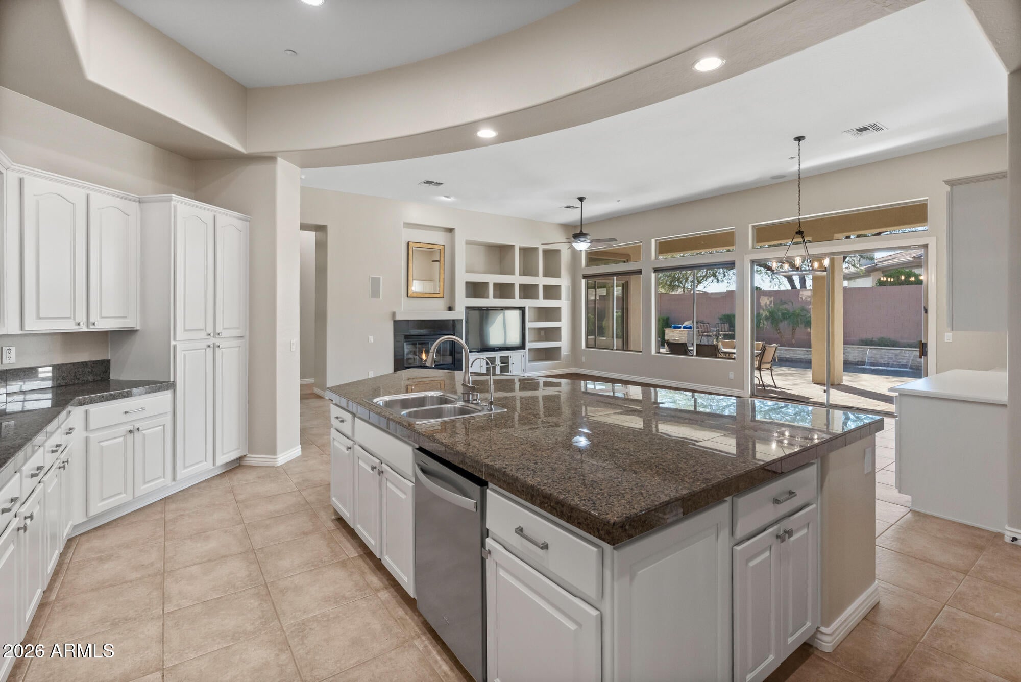 Anthem, Arizona, 85086, United States, 4 Bedrooms Bedrooms, ,5 BathroomsBathrooms,Residential,Active,2014594