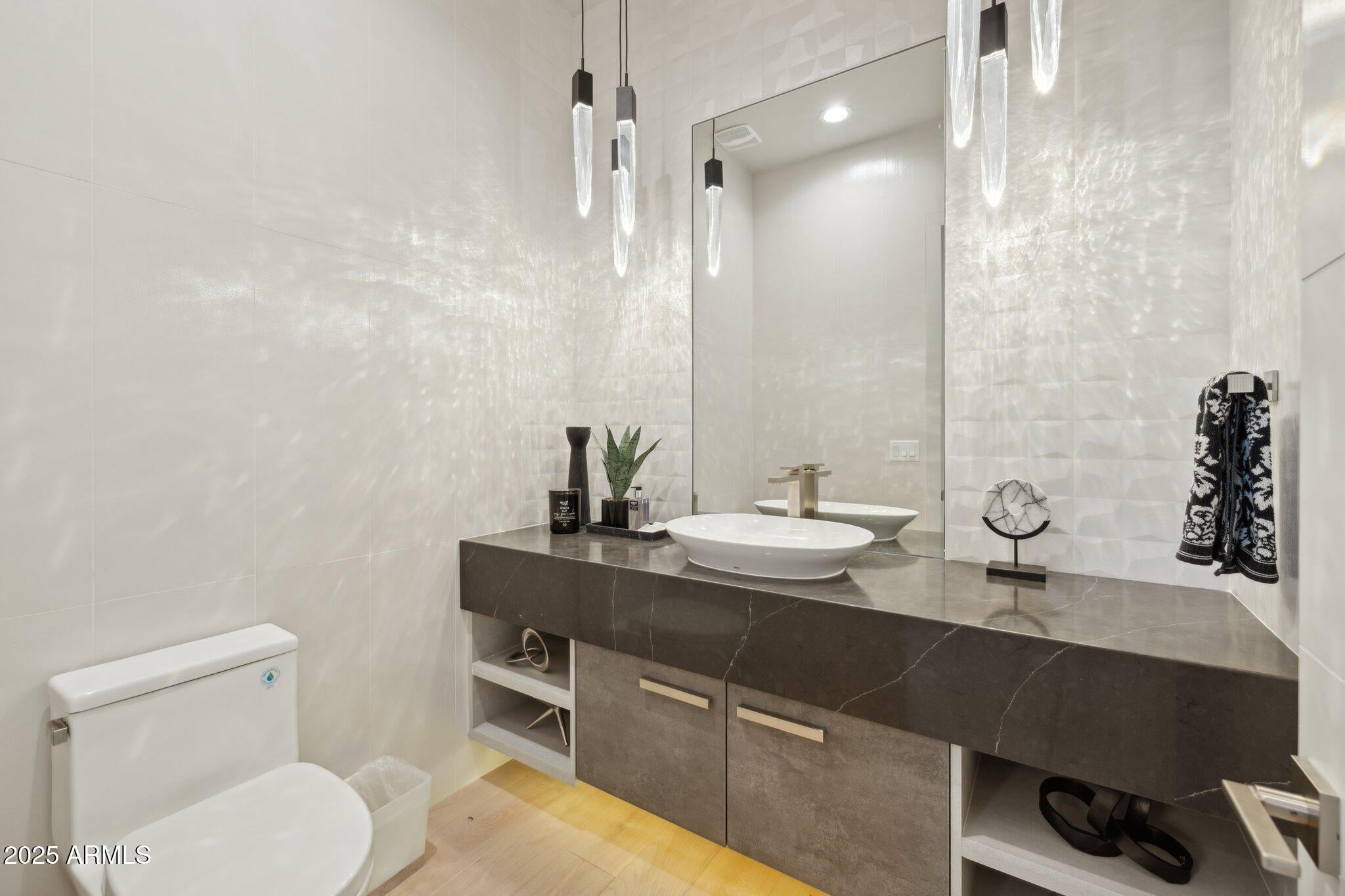 Fountain Hills, Arizona, 85268, United States, 4 Bedrooms Bedrooms, ,5 BathroomsBathrooms,Residential,Active,1951802