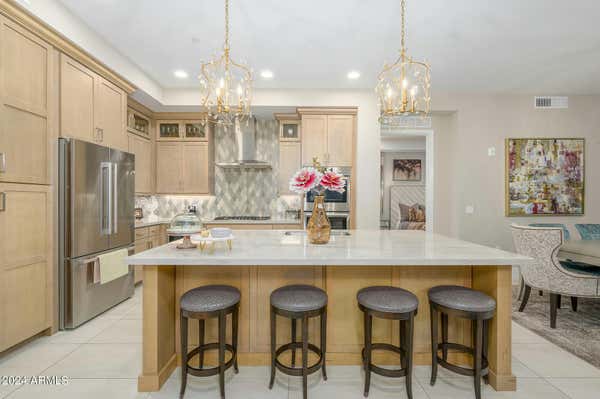 5250 E DEER VALLEY DR UNIT 257, PHOENIX, AZ 85054 - Image 1