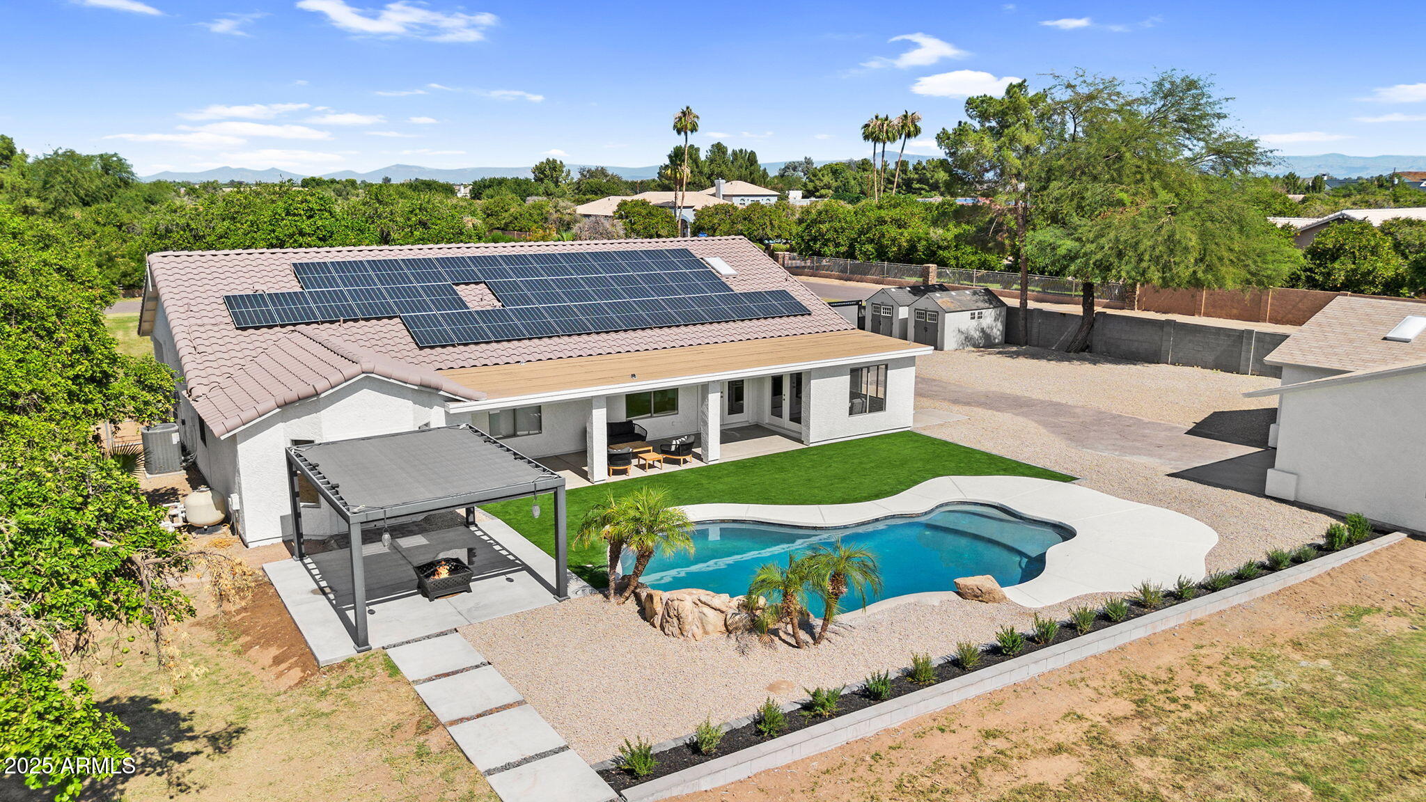 Gilbert, Arizona, 85298, United States, 5 Bedrooms Bedrooms, ,3 BathroomsBathrooms,Residential,Pending,2006857